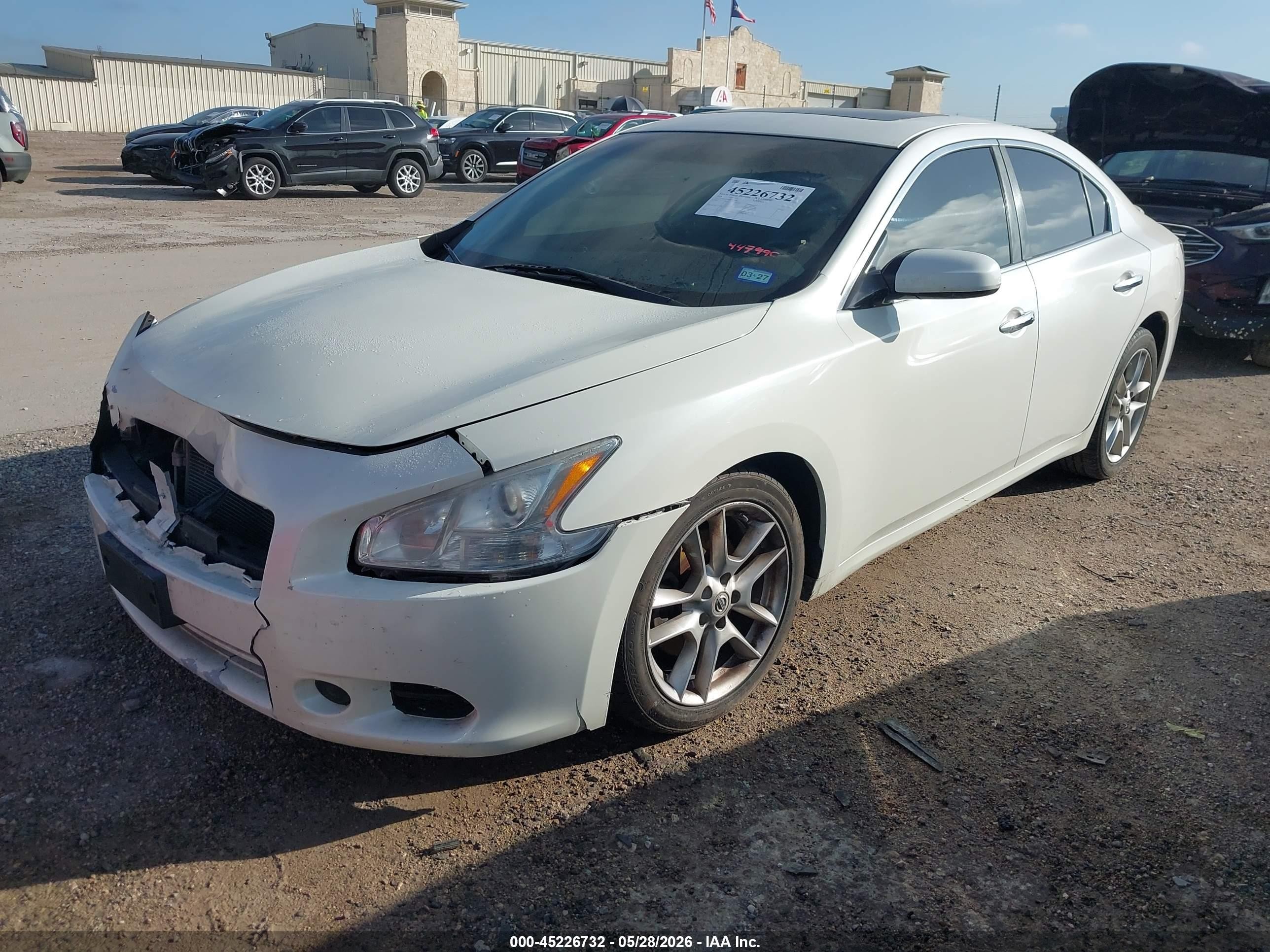 2014 Nissan Maxima 3.5 S White vin: 1N4AA5AP8EC447990