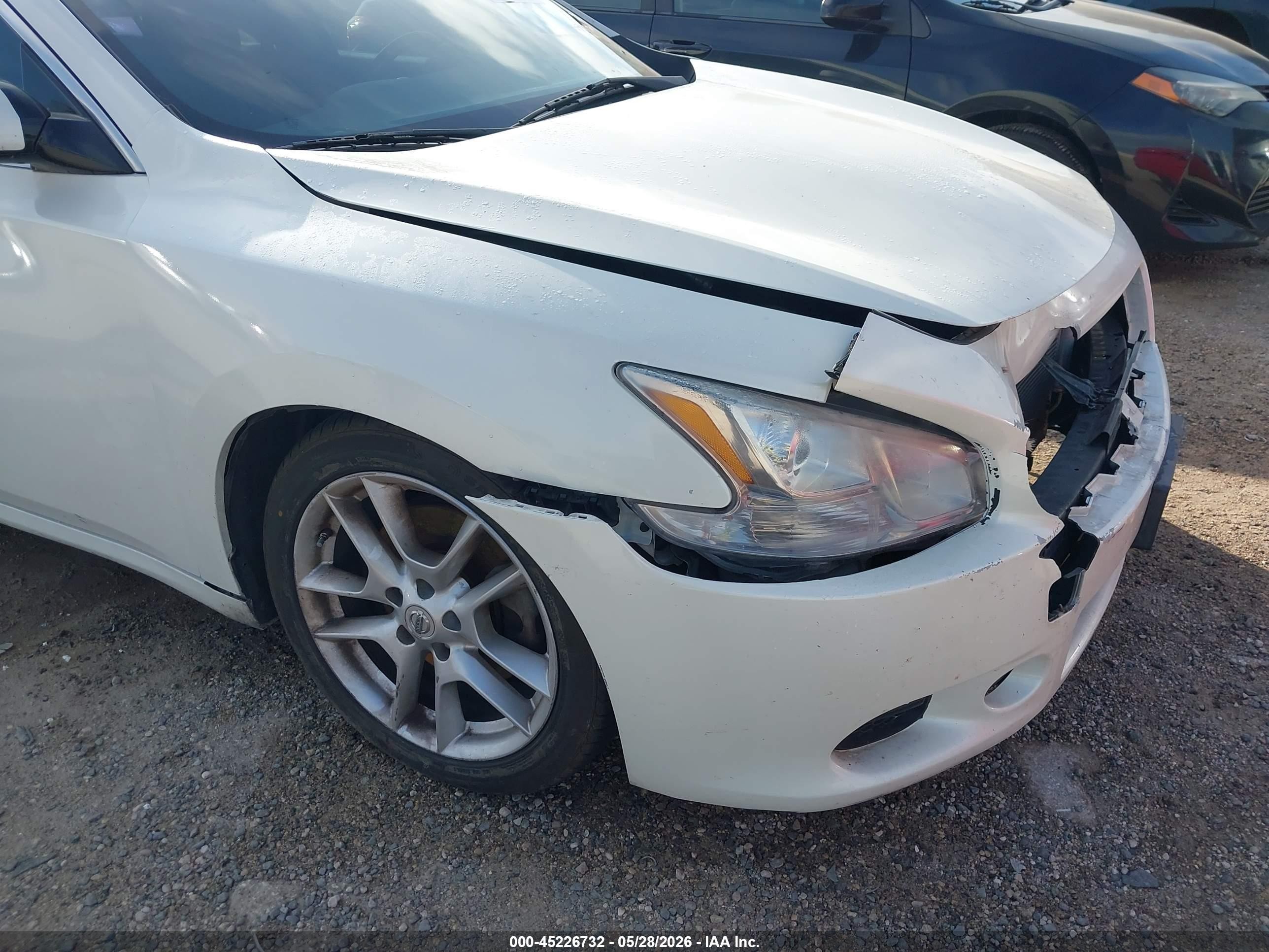 2014 Nissan Maxima 3.5 S White vin: 1N4AA5AP8EC447990