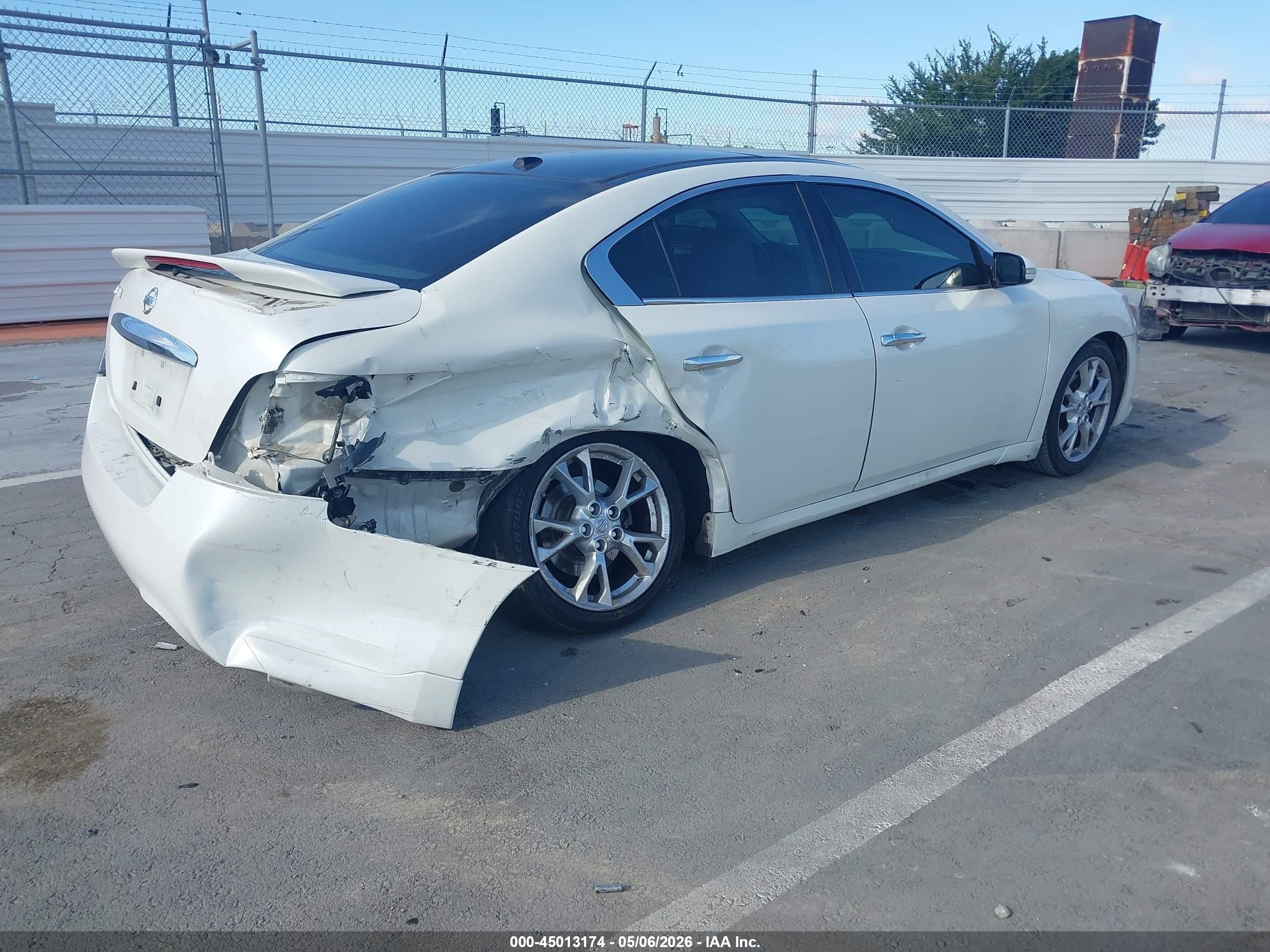 2014 Nissan Maxima 3.5 Sv White vin: 1N4AA5AP8EC476647
