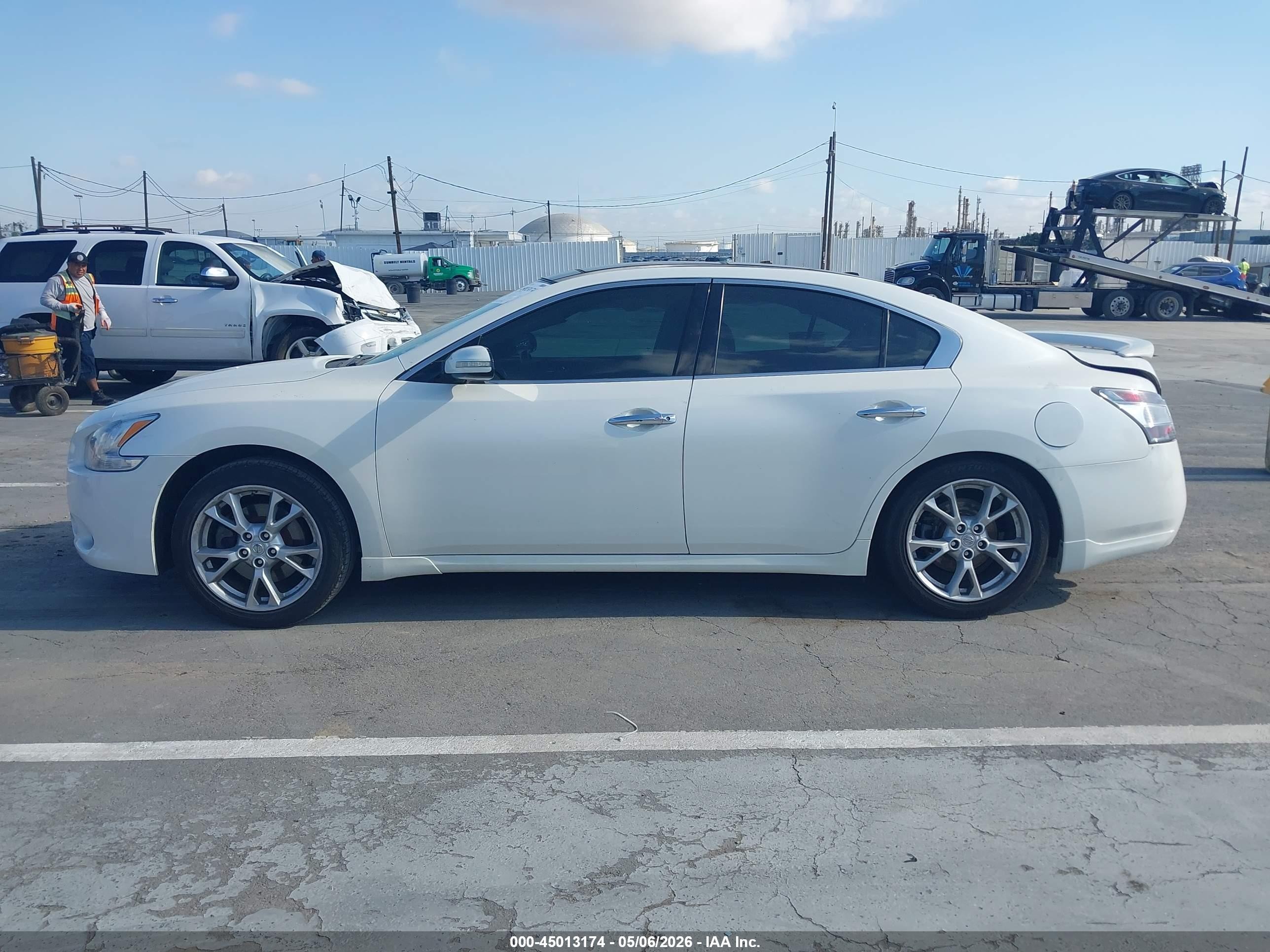 2014 Nissan Maxima 3.5 Sv White vin: 1N4AA5AP8EC476647