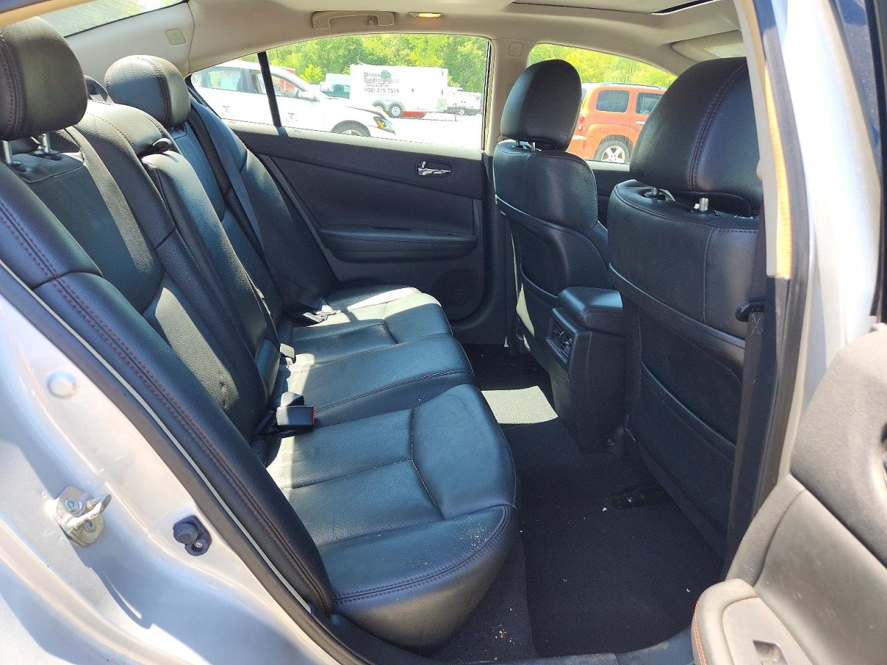 2014 Nissan Maxima 3.5 Sv Silver vin: 1N4AA5AP8EC478527