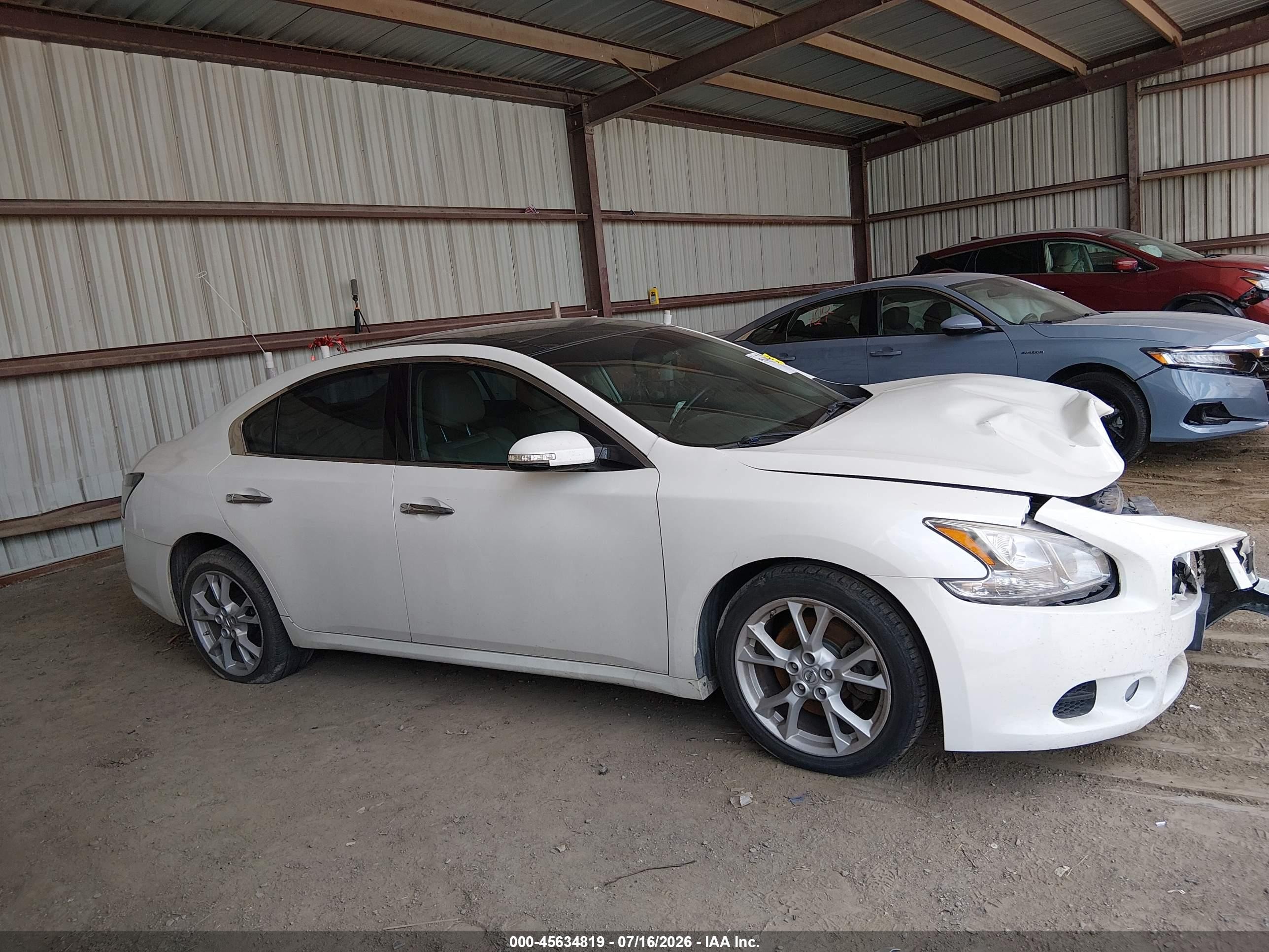 2014 Nissan Maxima 3.5 Sv White vin: 1N4AA5AP8EC910677