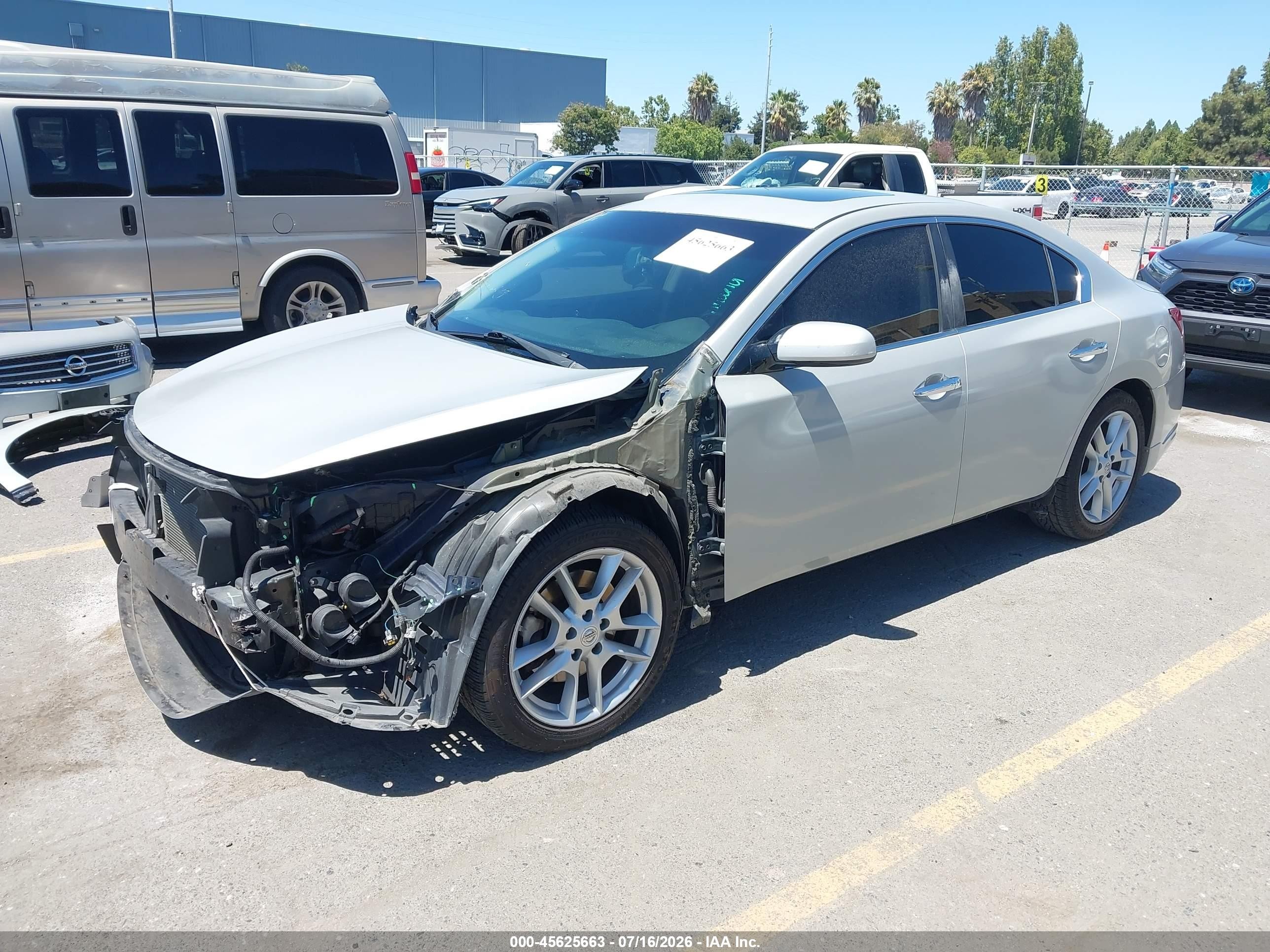 2010 Nissan Maxima 3.5 S Серебряный vin: 1N4AA5AP9AC874766