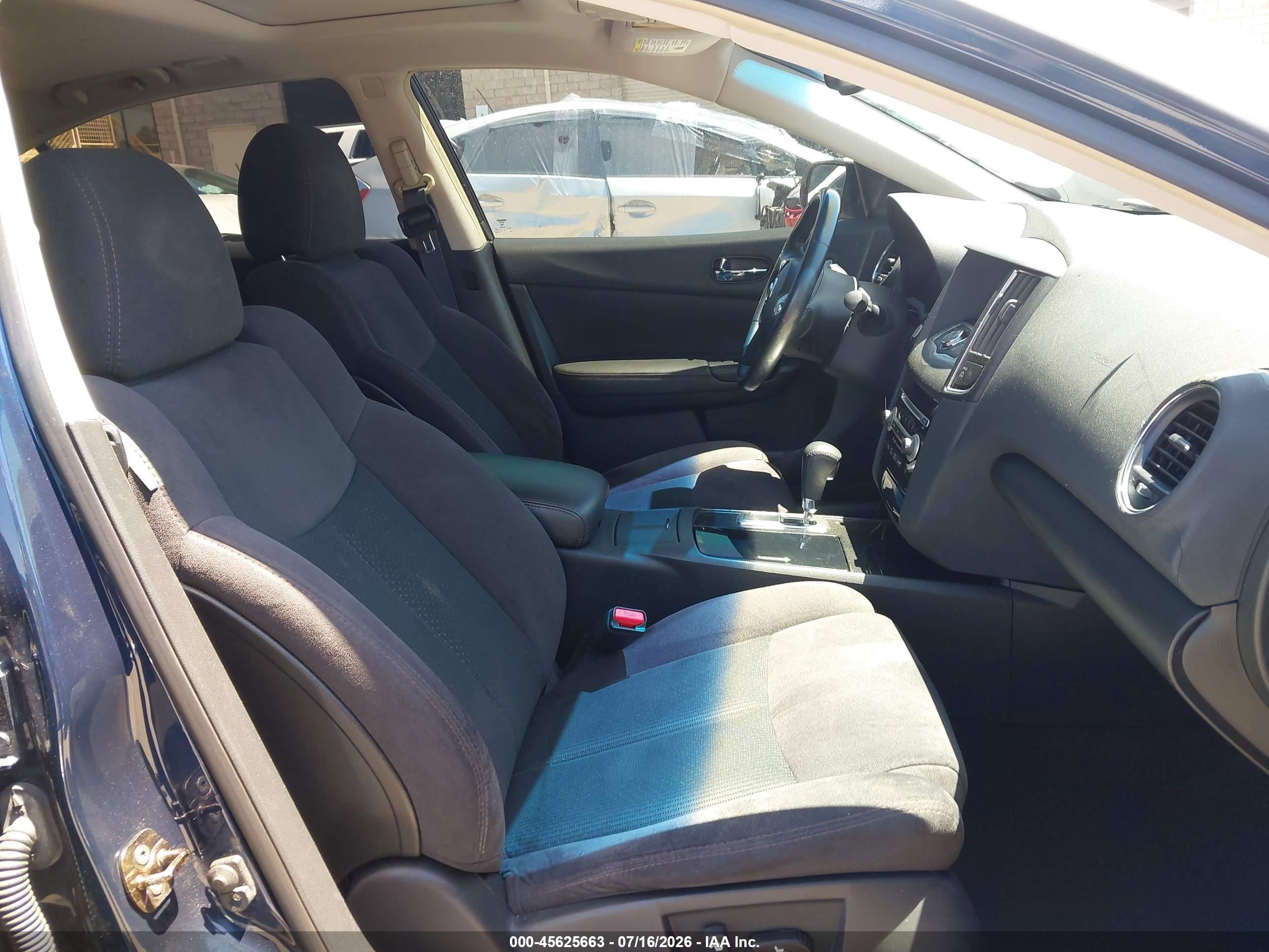 2010 Nissan Maxima 3.5 S Серебряный vin: 1N4AA5AP9AC874766
