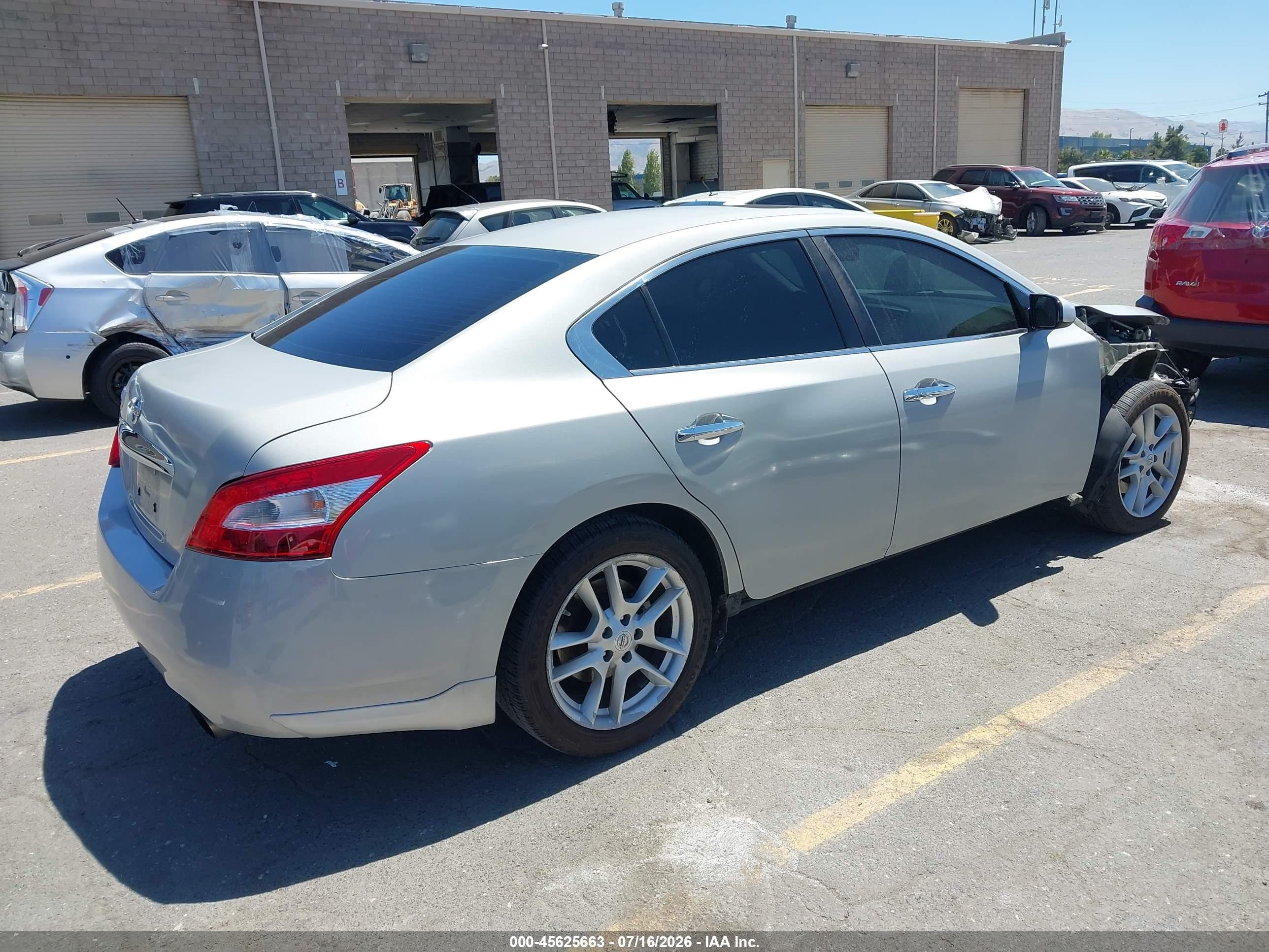 2010 Nissan Maxima 3.5 S Серебряный vin: 1N4AA5AP9AC874766