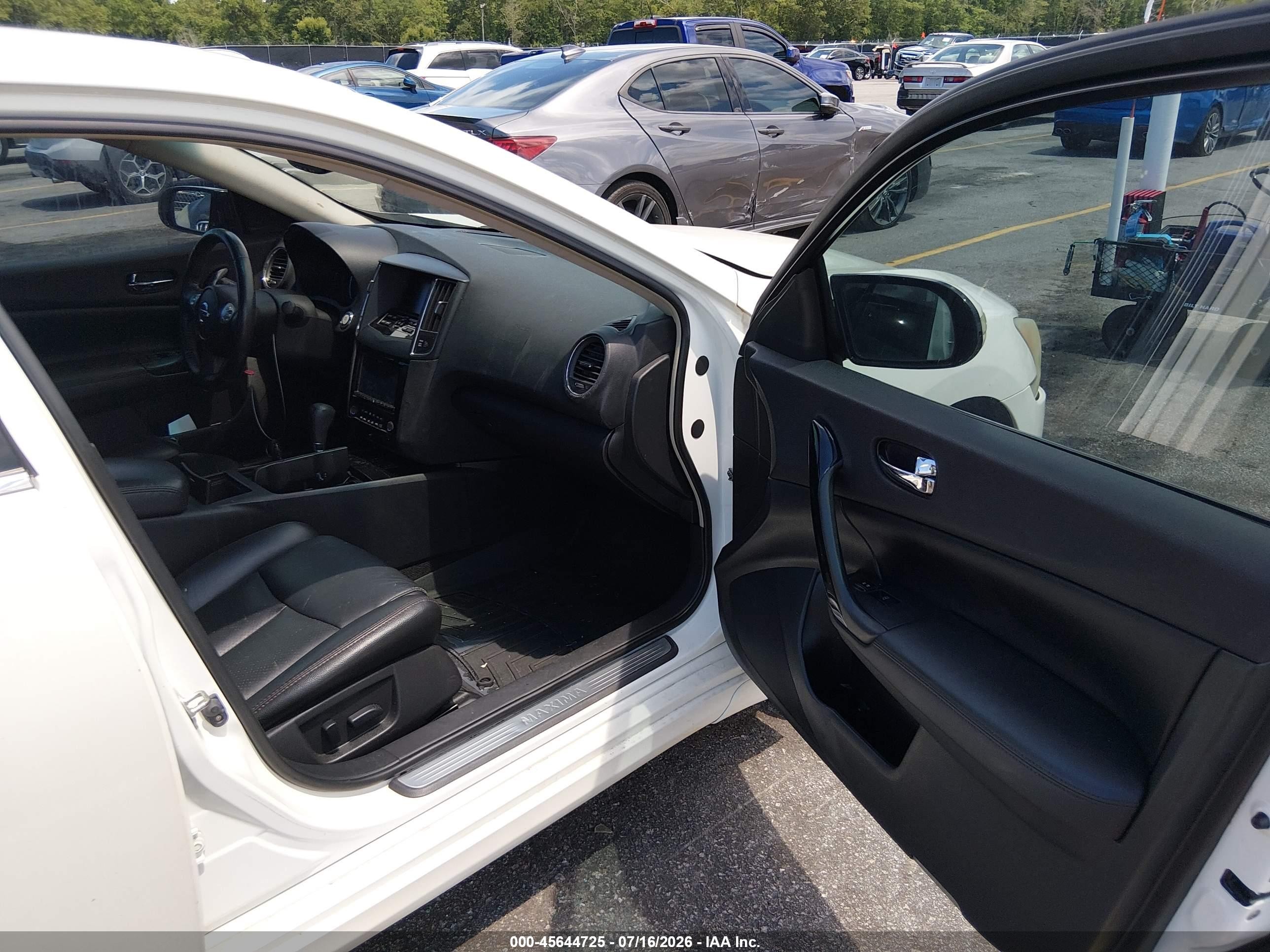 2011 Nissan Maxima 3.5 Sv Белый vin: 1N4AA5AP9BC859007