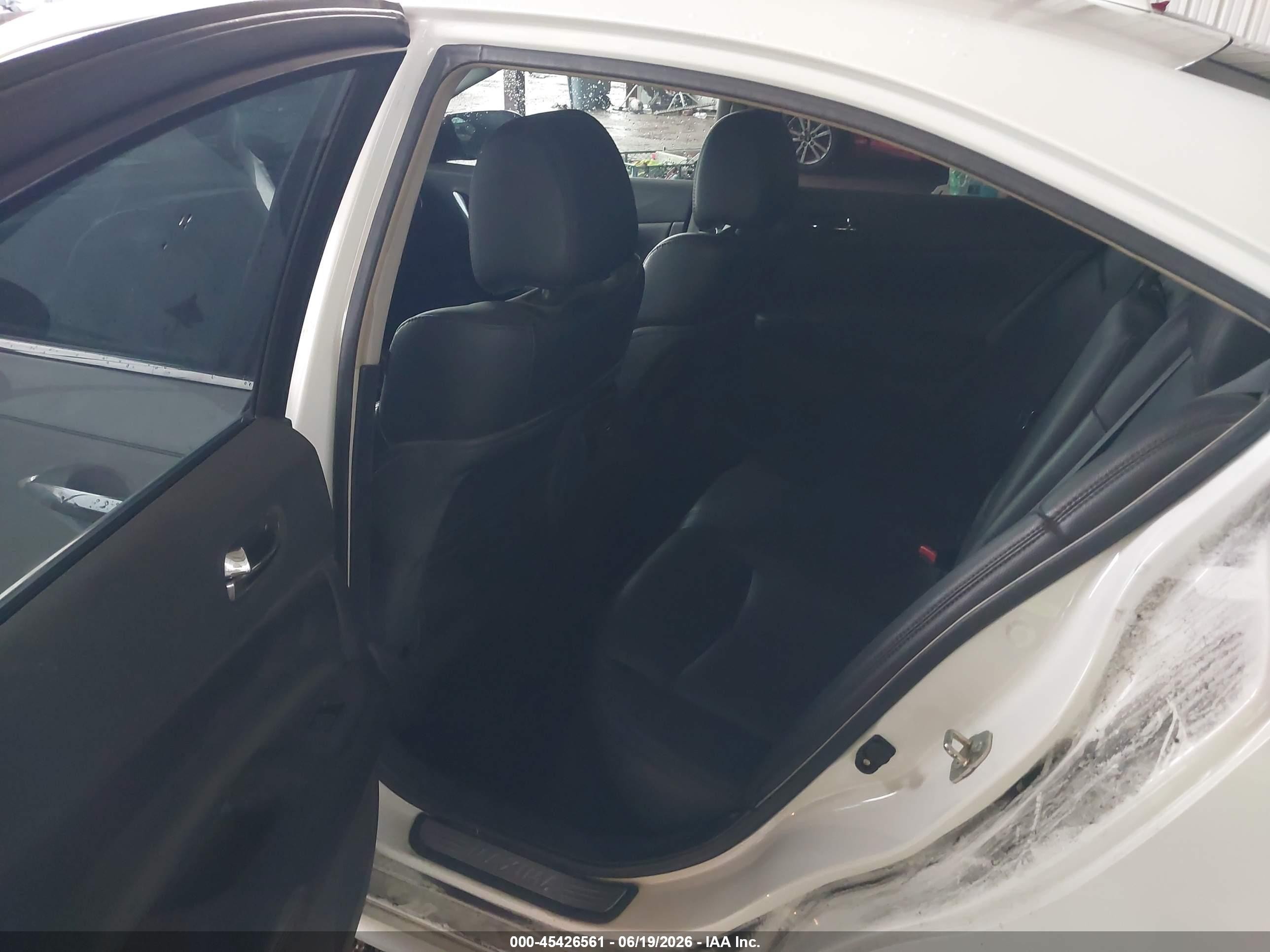 2013 Nissan Maxima 3.5 Sv White vin: 1N4AA5AP9DC821926