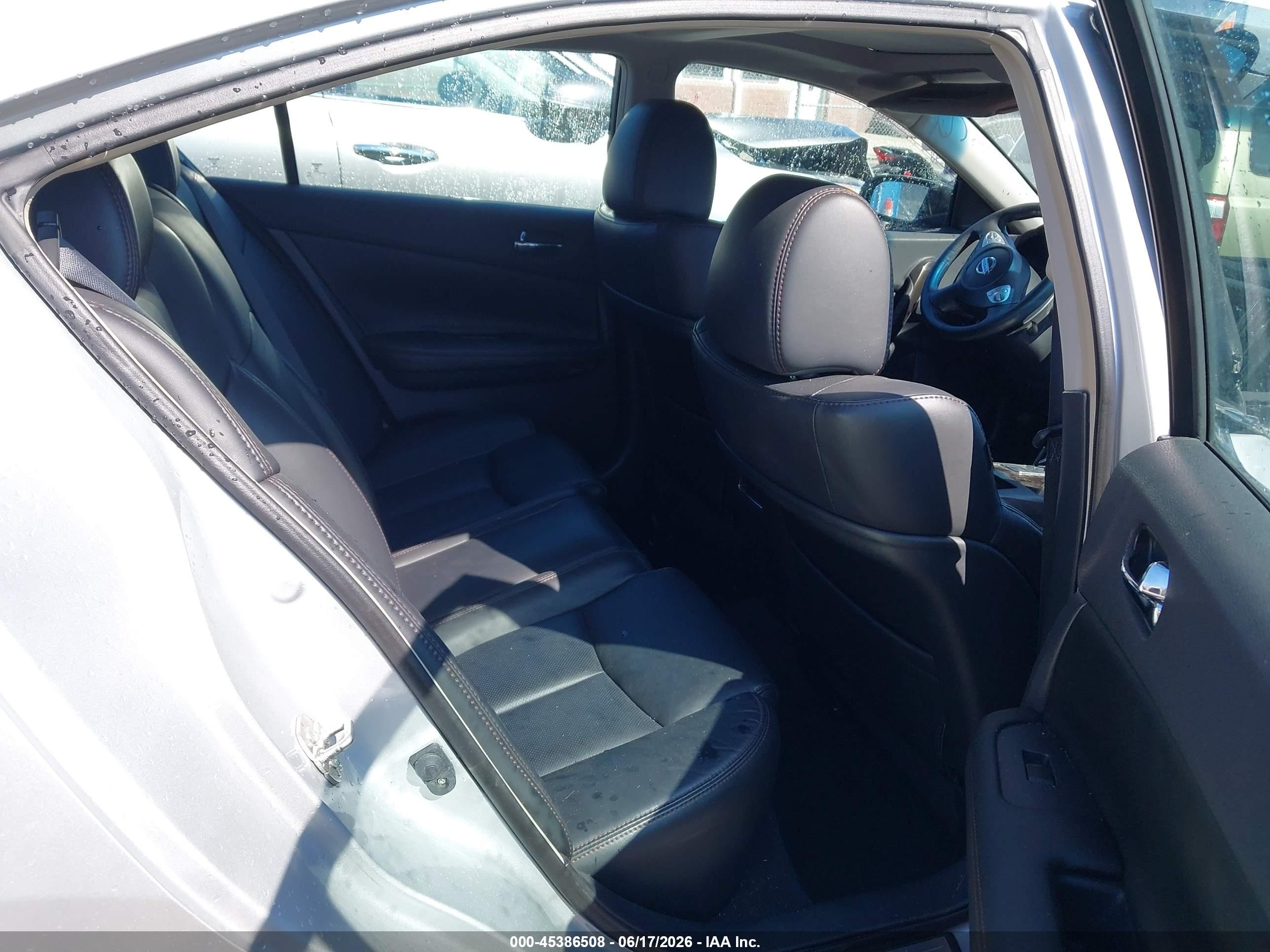 2013 Nissan Maxima 3.5 Sv Silver vin: 1N4AA5AP9DC844865