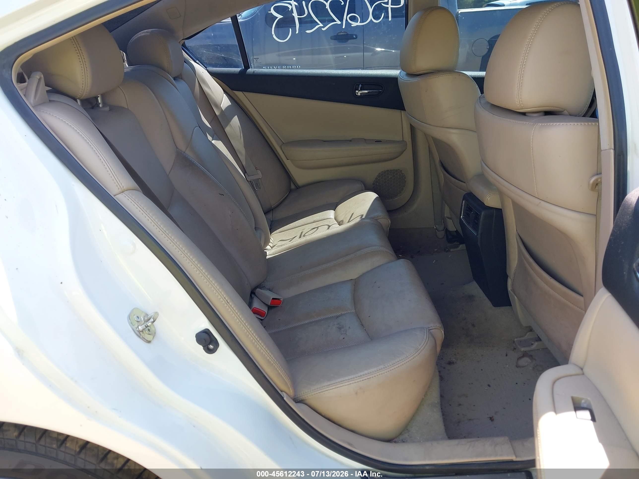 2014 Nissan Maxima 3.5 Sv White vin: 1N4AA5AP9EC473790