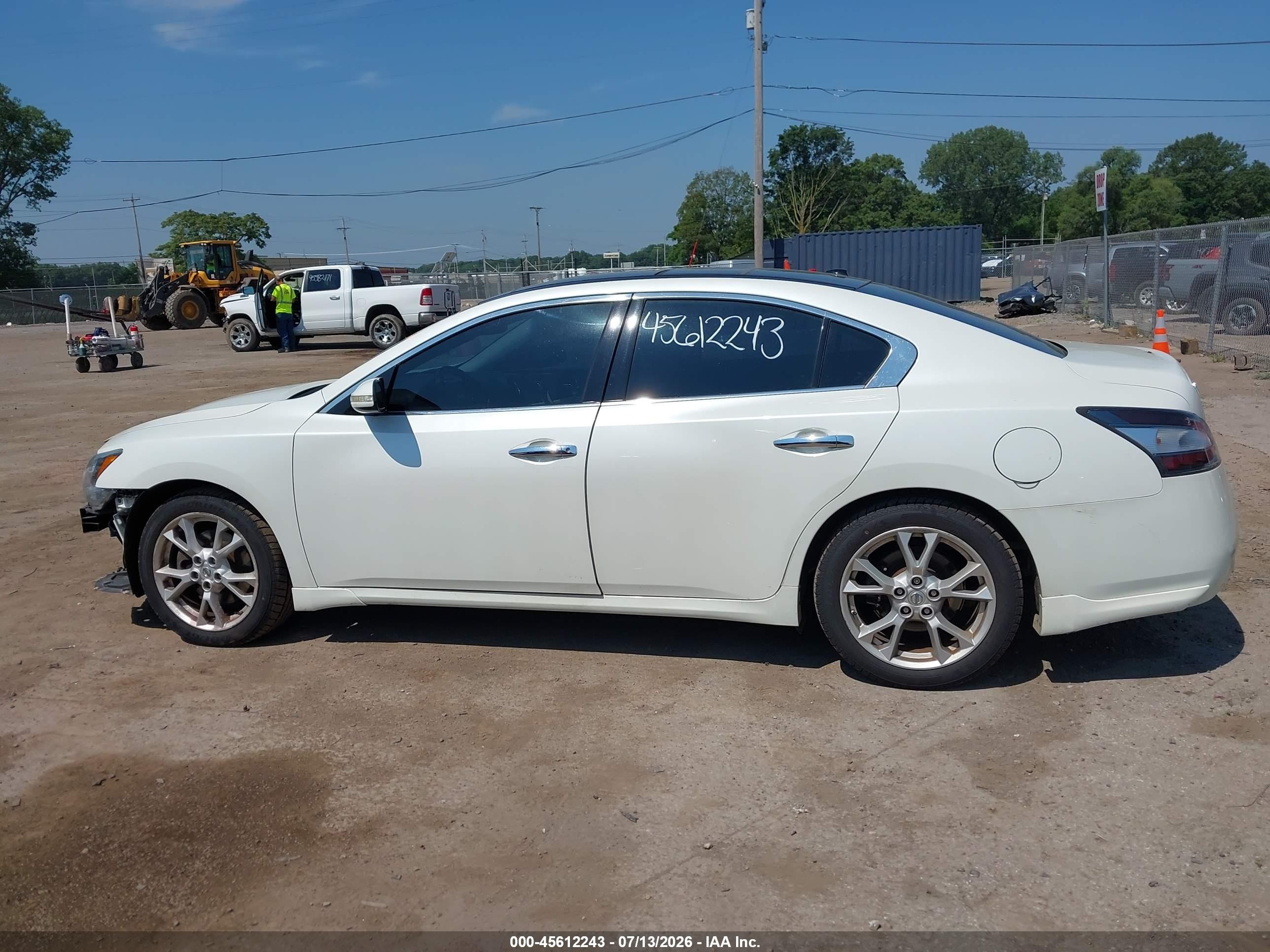 2014 Nissan Maxima 3.5 Sv White vin: 1N4AA5AP9EC473790