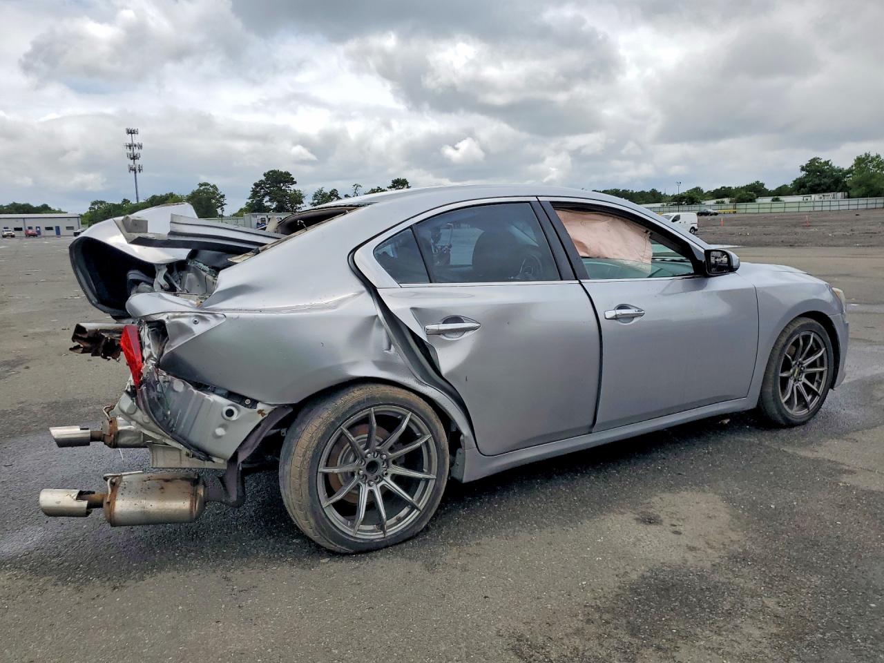 2014 Nissan Maxima 3.5 S Silver vin: 1N4AA5AP9EC478228