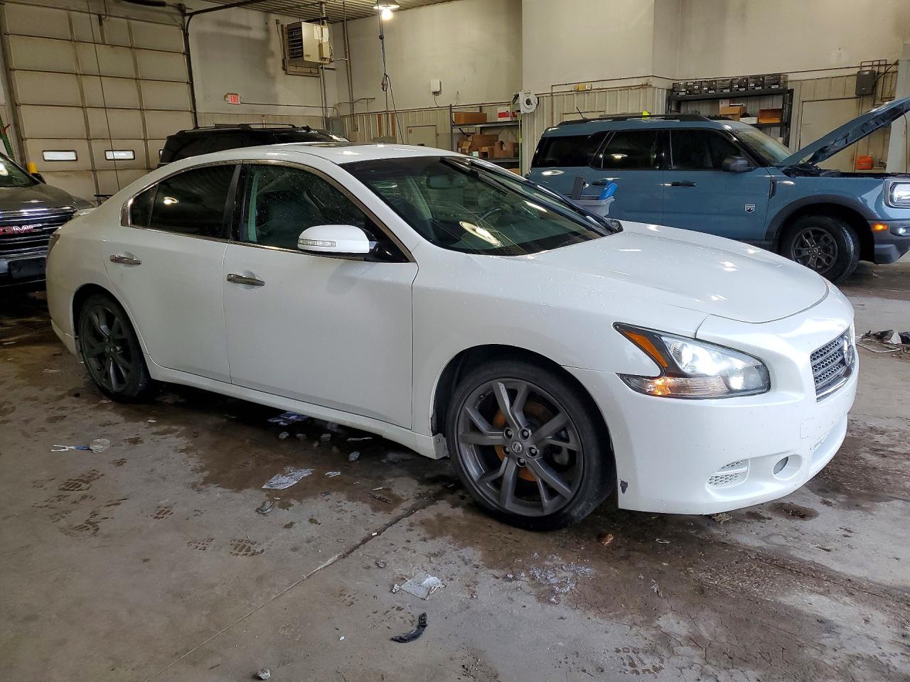 2014 Nissan Maxima 3.5 Sv Белый vin: 1N4AA5AP9EC910283