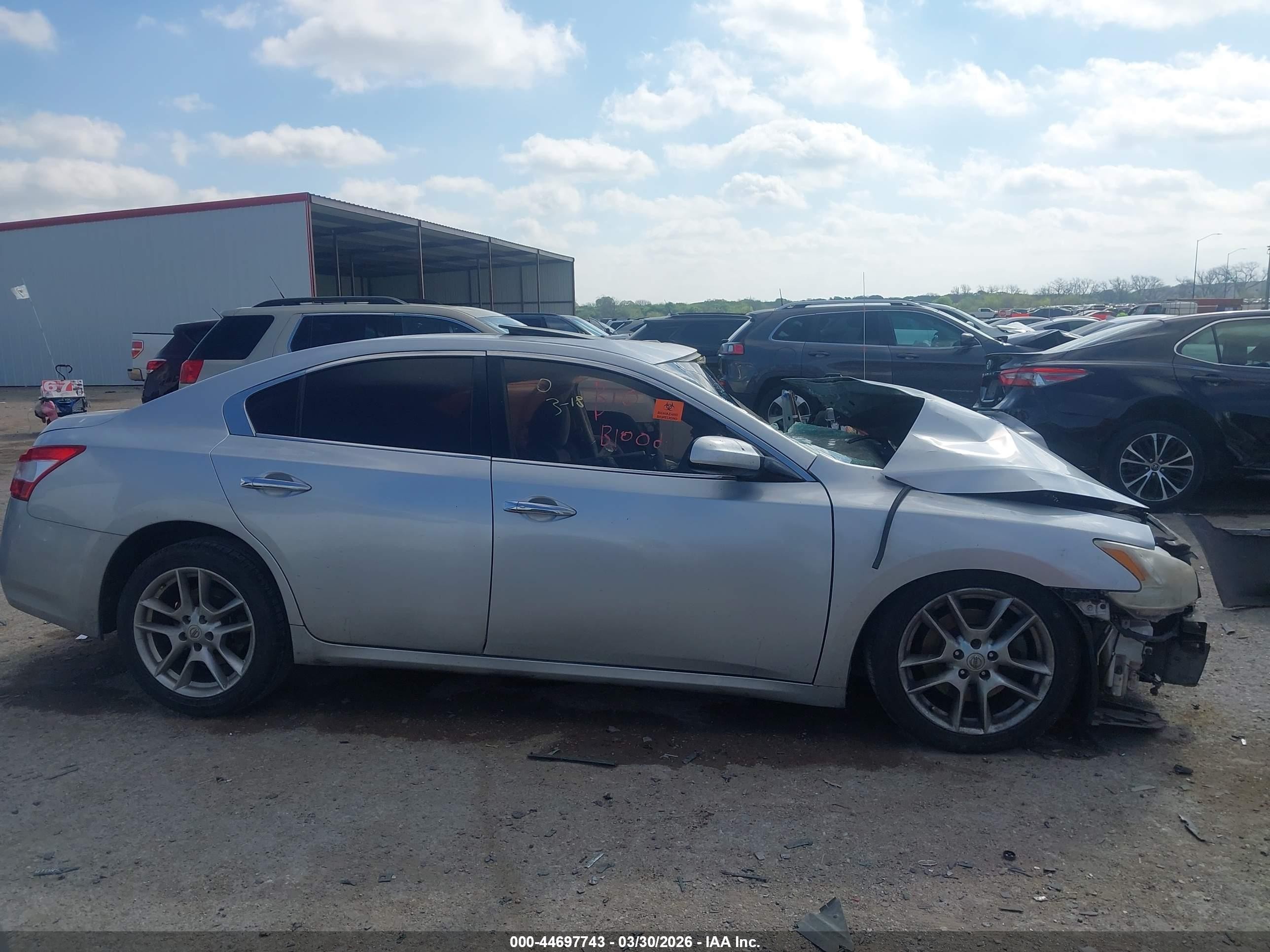 2010 Nissan Maxima 3.5 S Silver vin: 1N4AA5APXAC802748