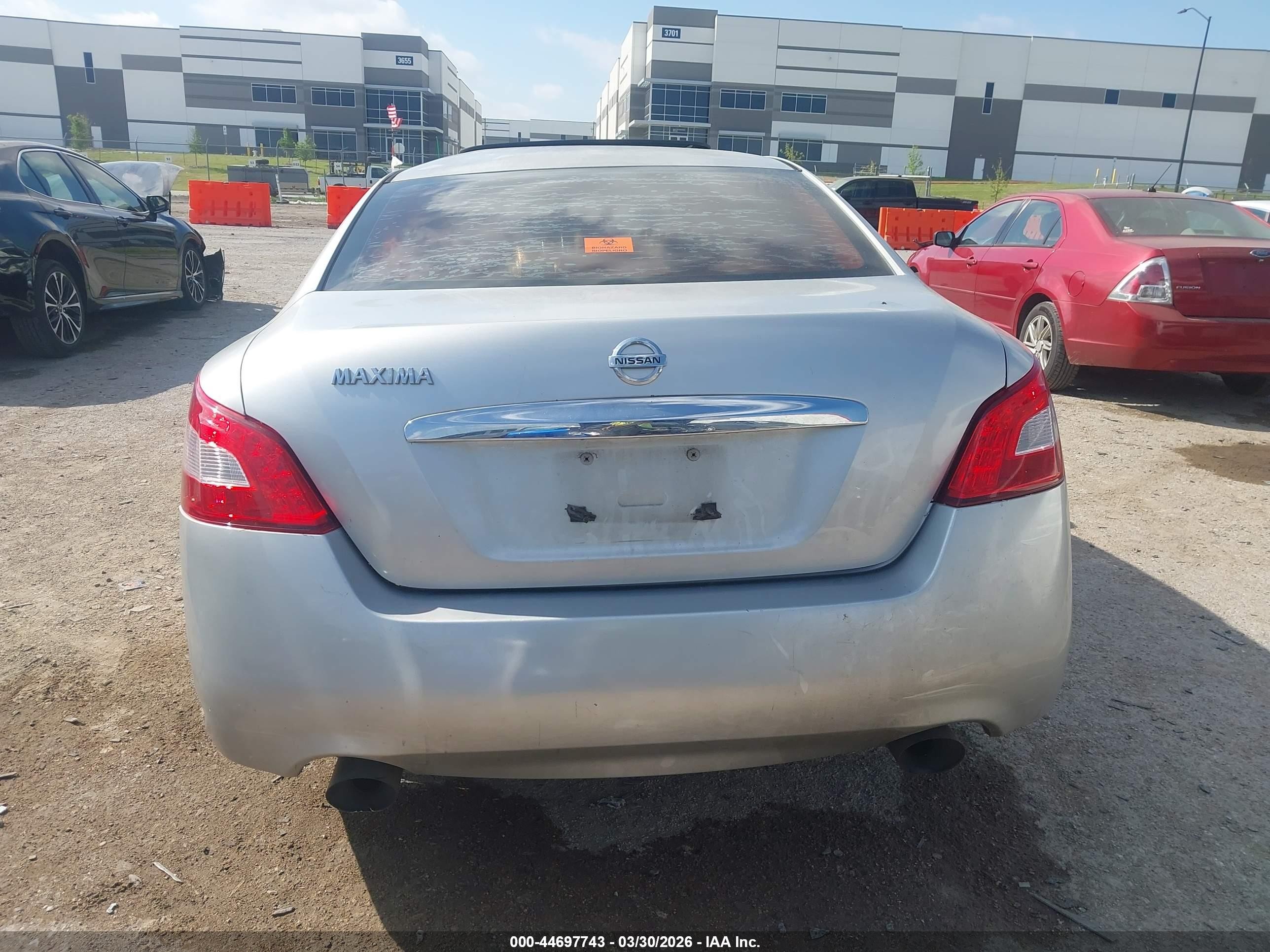 2010 Nissan Maxima 3.5 S Silver vin: 1N4AA5APXAC802748