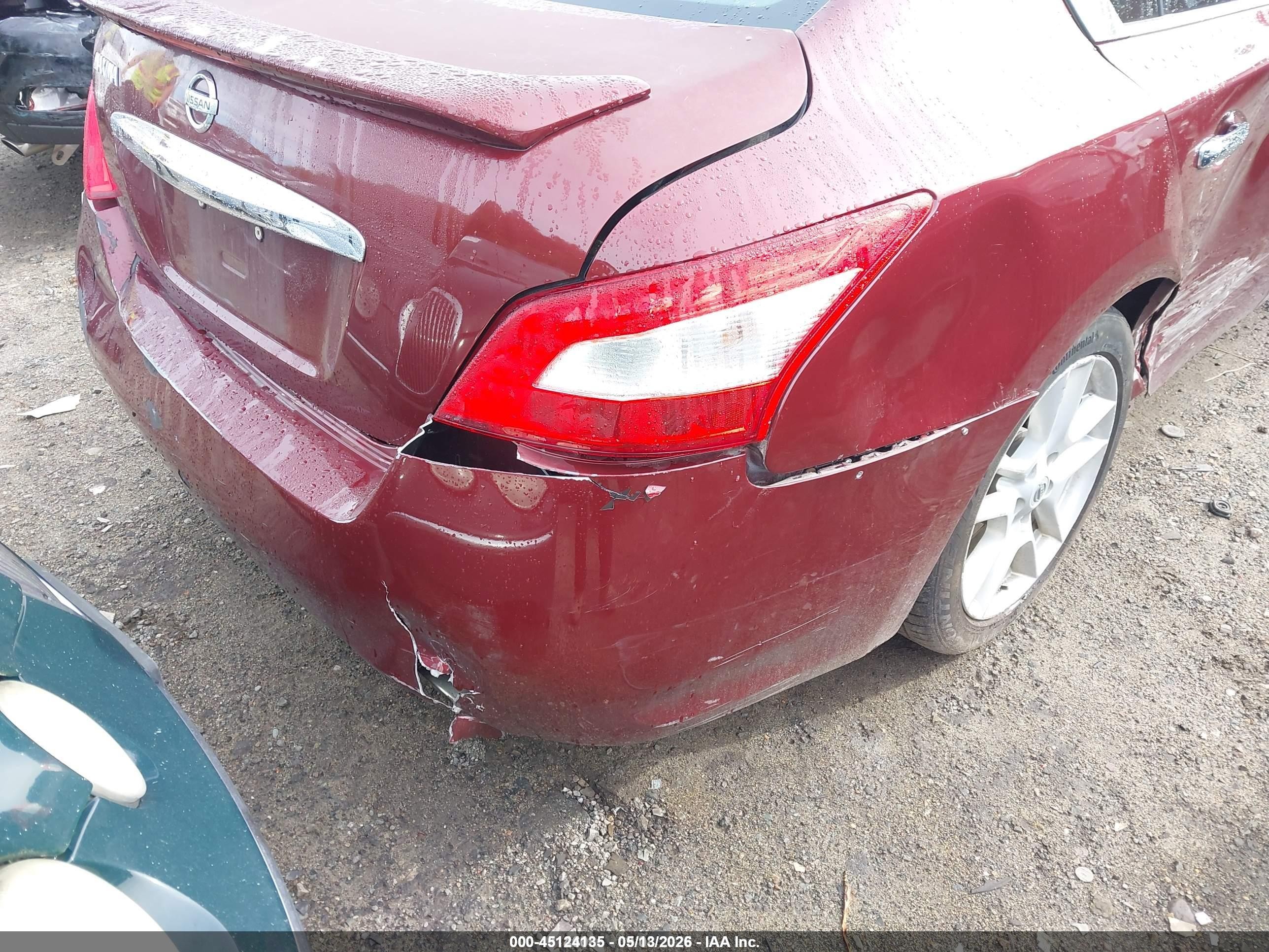 2010 Nissan Maxima 3.5 Sv Red vin: 1N4AA5APXAC803947