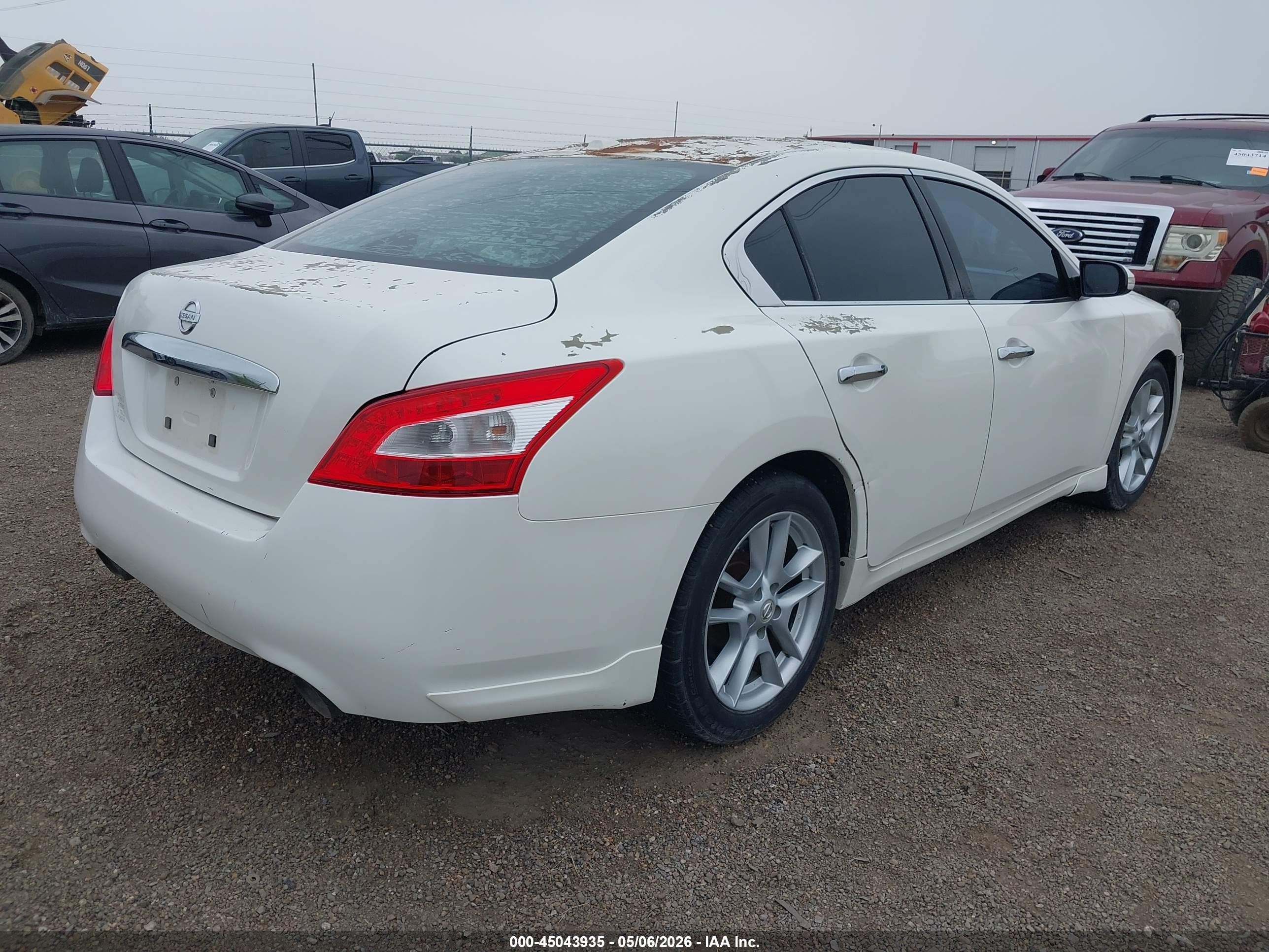 2010 Nissan Maxima 3.5 Sv White vin: 1N4AA5APXAC833966