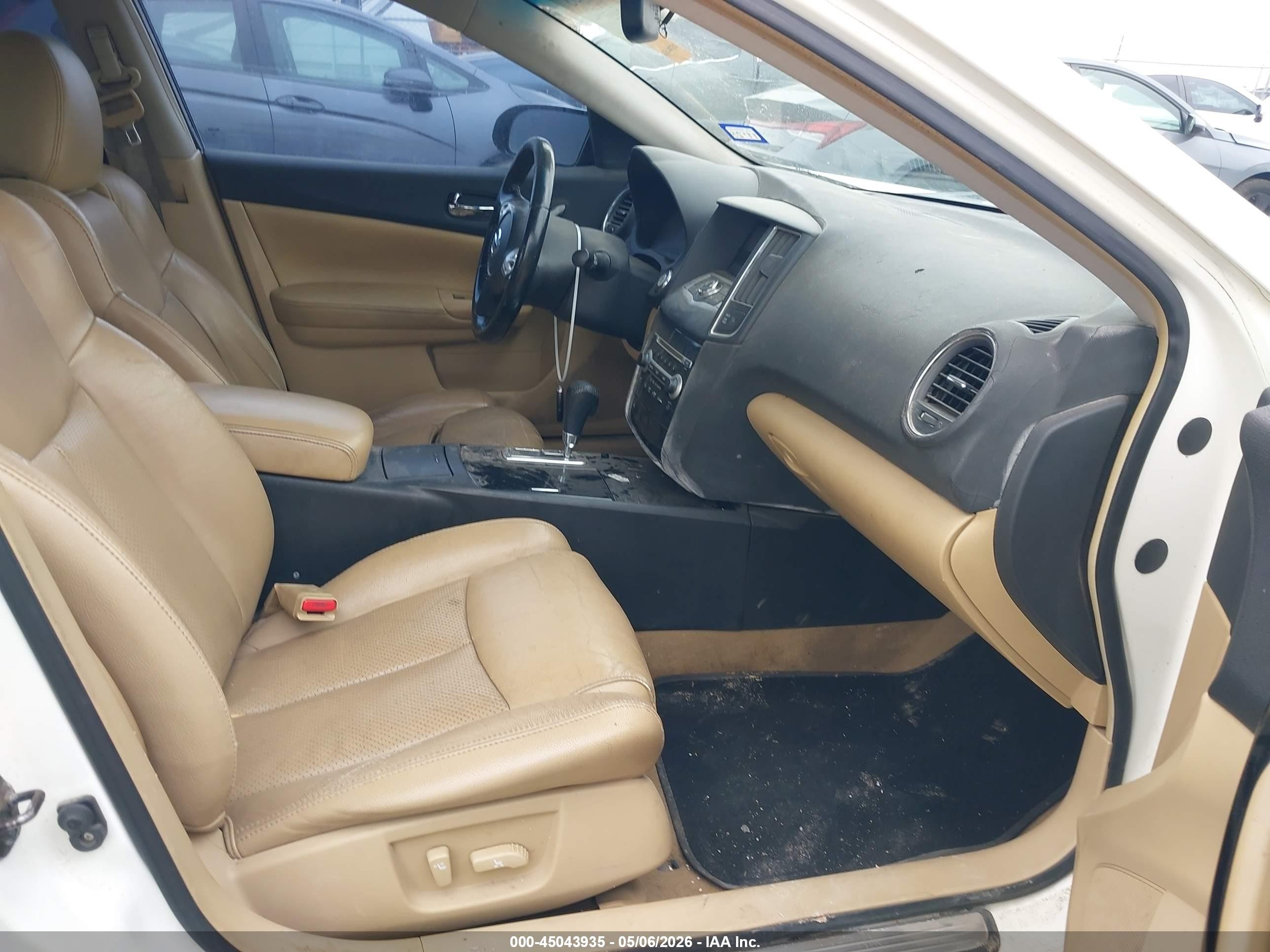 2010 Nissan Maxima 3.5 Sv White vin: 1N4AA5APXAC833966