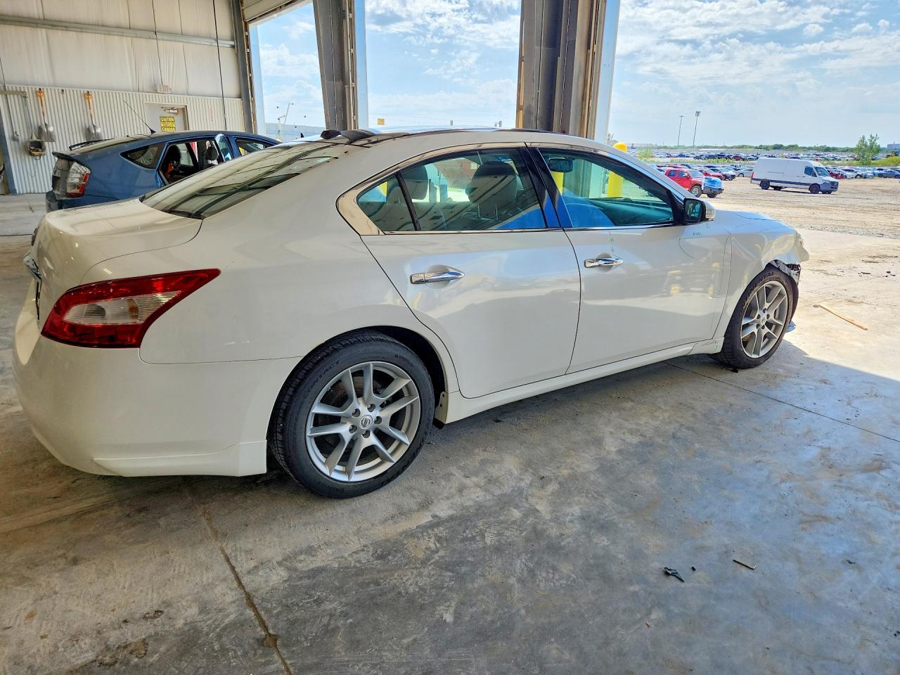 2010 Nissan Maxima 3.5 S White vin: 1N4AA5APXAC851819