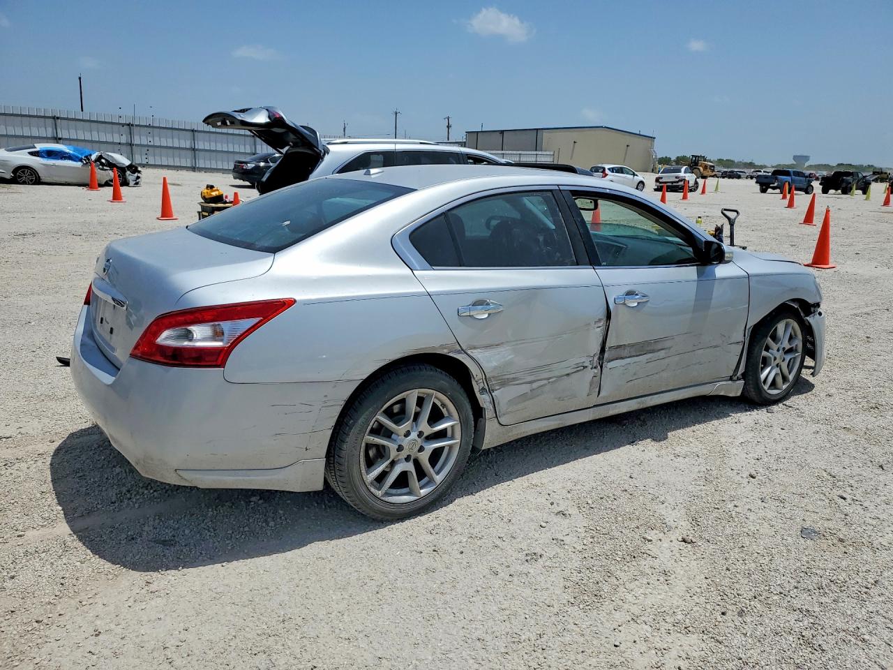 2011 Nissan Maxima Silver vin: 1N4AA5APXBC820247