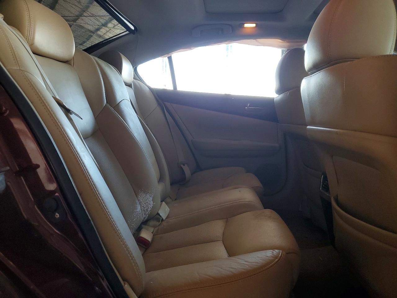 2011 Nissan Maxima 3.5 S Red vin: 1N4AA5APXBC840062