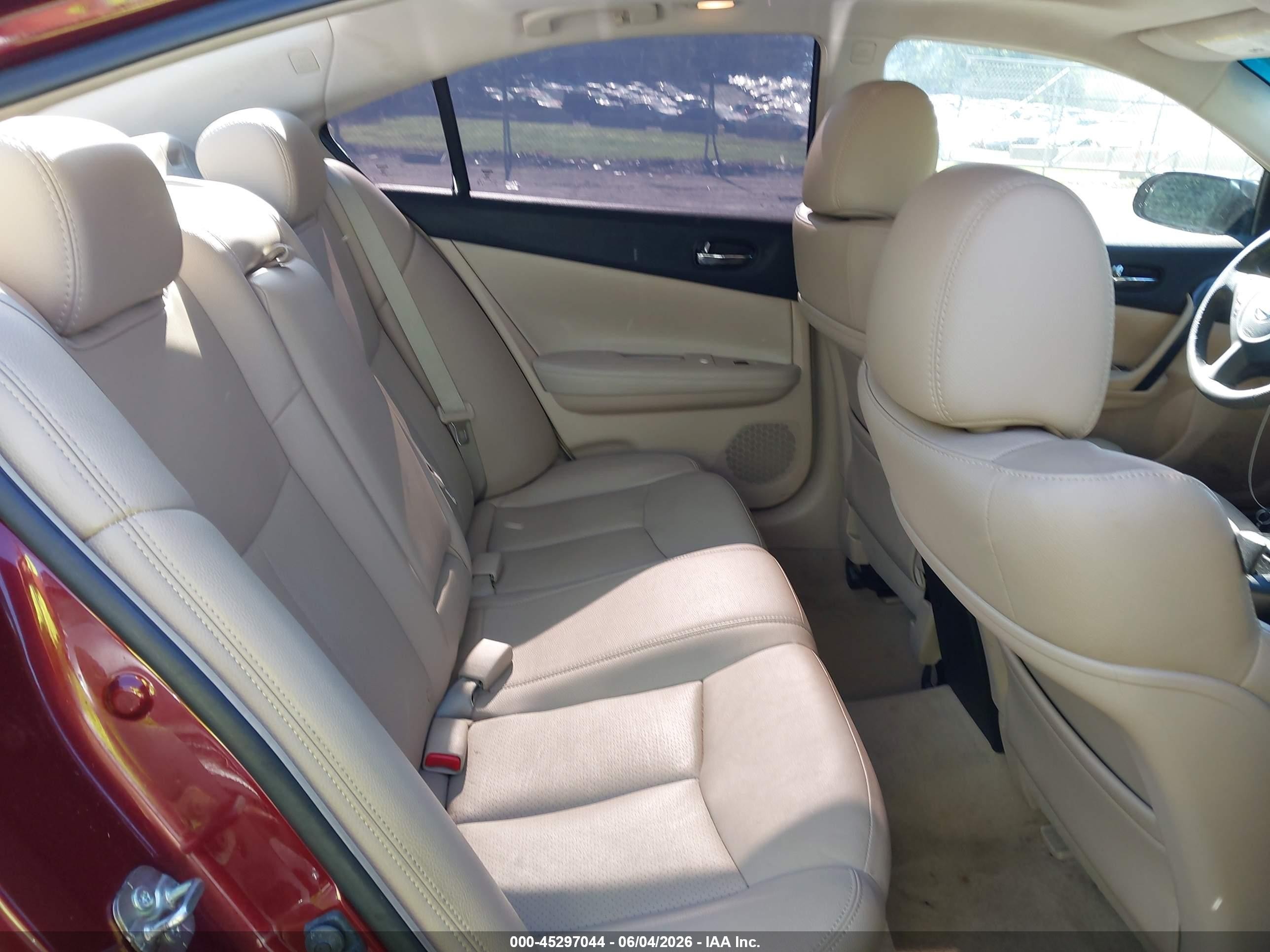 2013 Nissan Maxima 3.5 Sv Burgundy vin: 1N4AA5APXDC818114