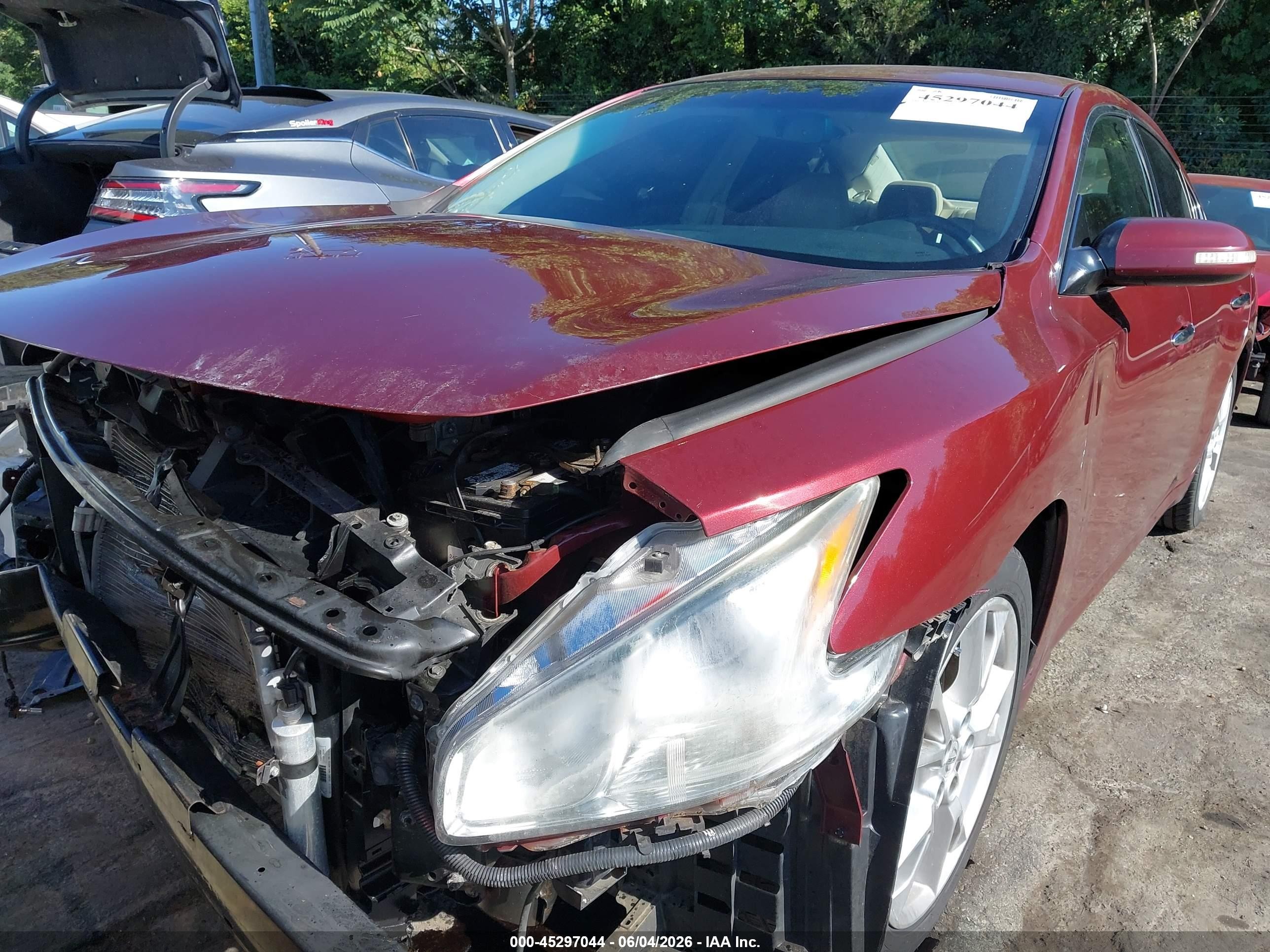 2013 Nissan Maxima 3.5 Sv Burgundy vin: 1N4AA5APXDC818114