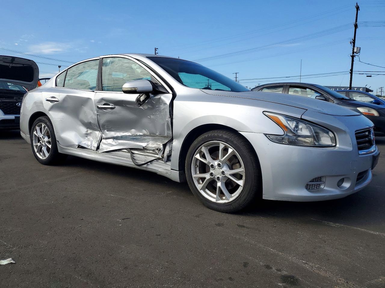 2013 Nissan Maxima 3.5 S Серебряный vin: 1N4AA5APXDC836595
