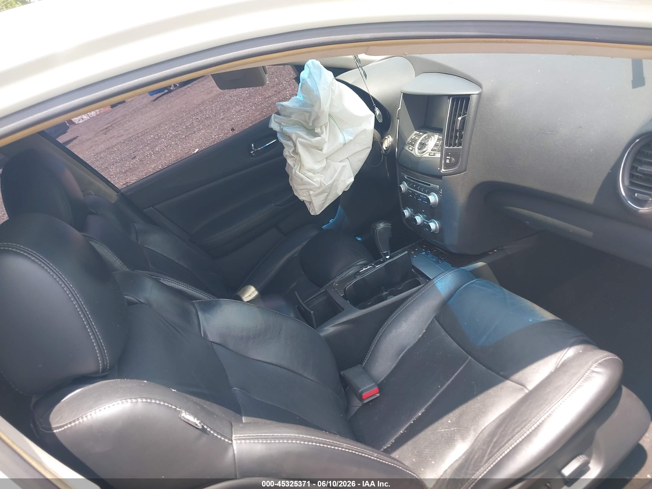 2014 Nissan Maxima 3.5 Sv Белый vin: 1N4AA5APXEC477346
