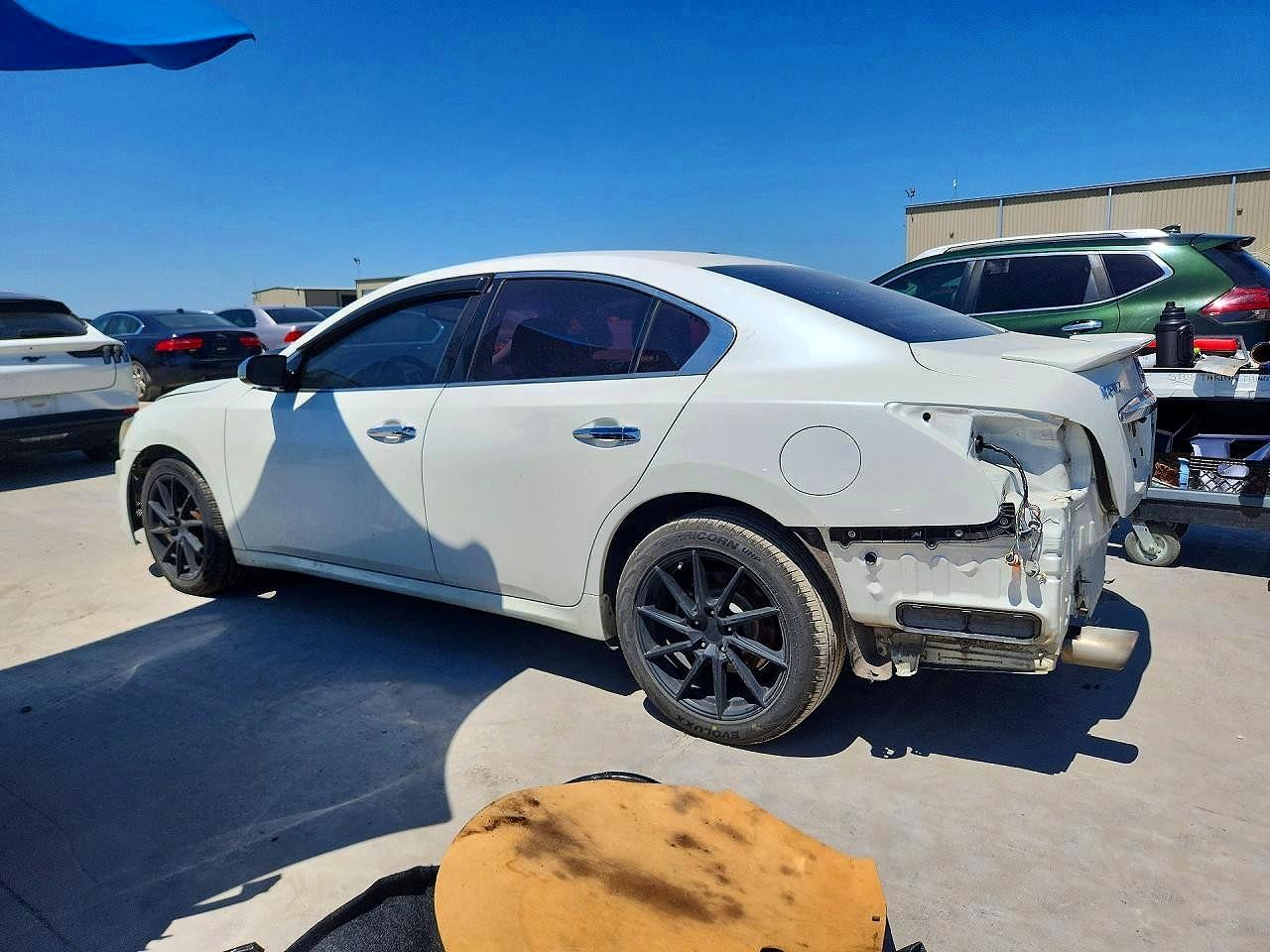 2014 Nissan Maxima 3.5 S White vin: 1N4AA5APXEC482210