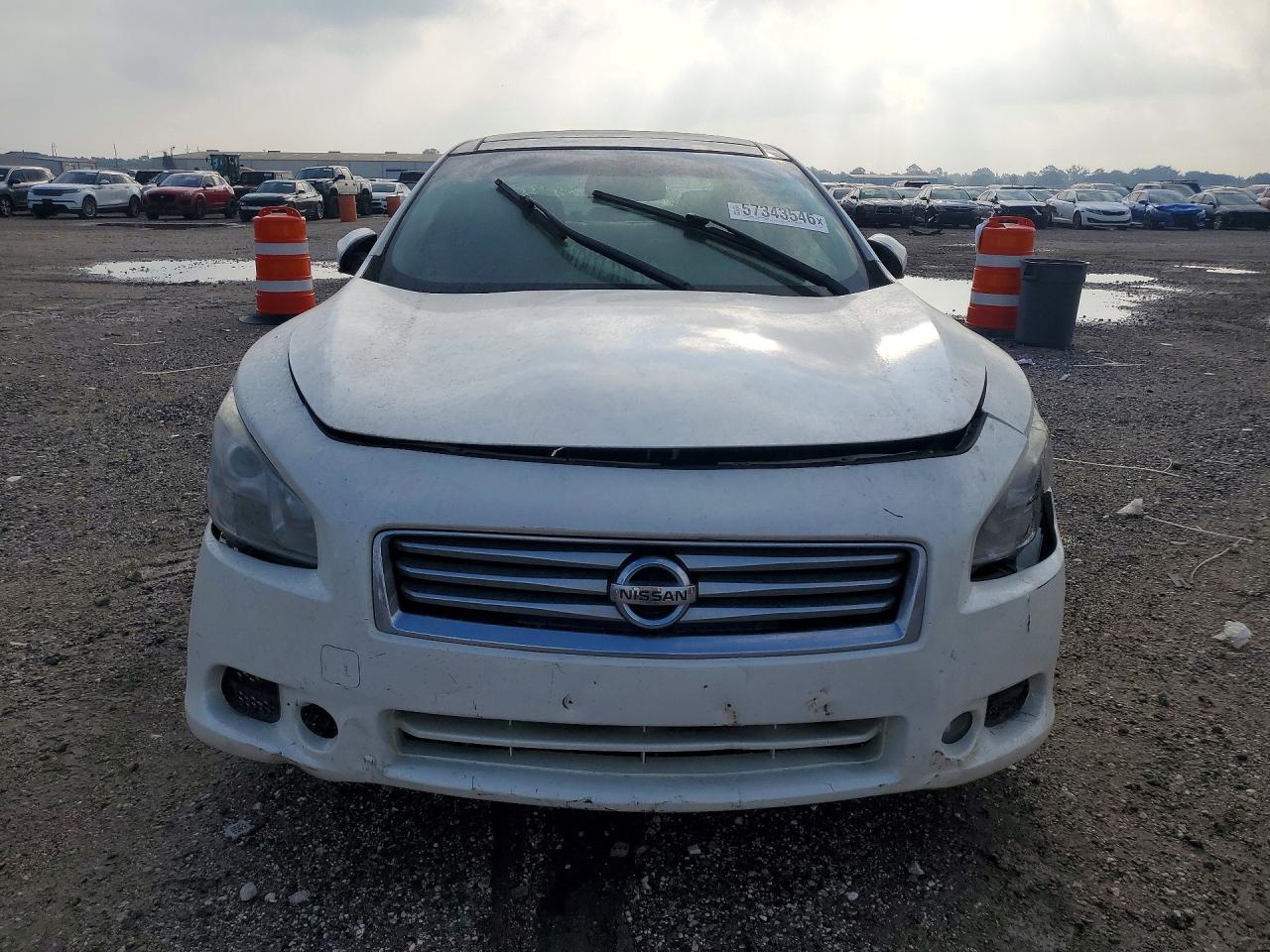 2014 Nissan Maxima White vin: 1N4AA5APXEC492588