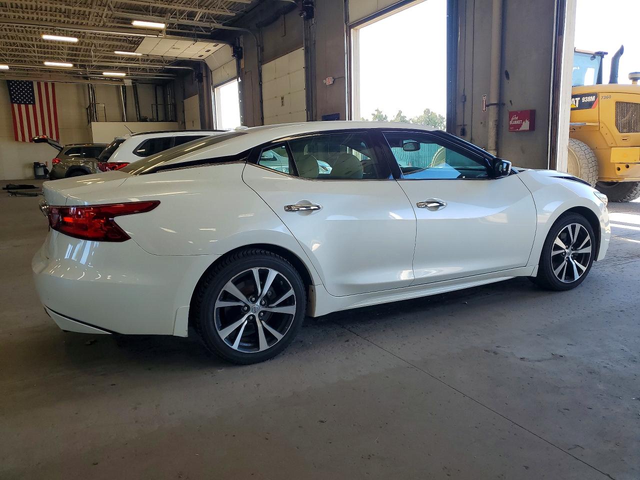 2016 Nissan Maxima 3.5 S Белый vin: 1N4AA6AP0GC430187