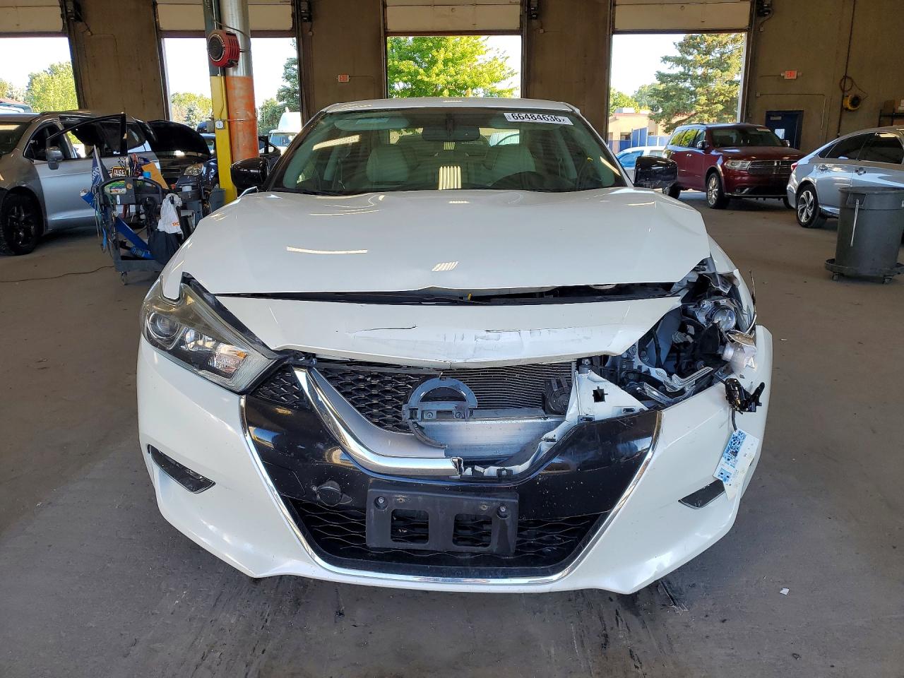 2016 Nissan Maxima 3.5 S Белый vin: 1N4AA6AP0GC430187