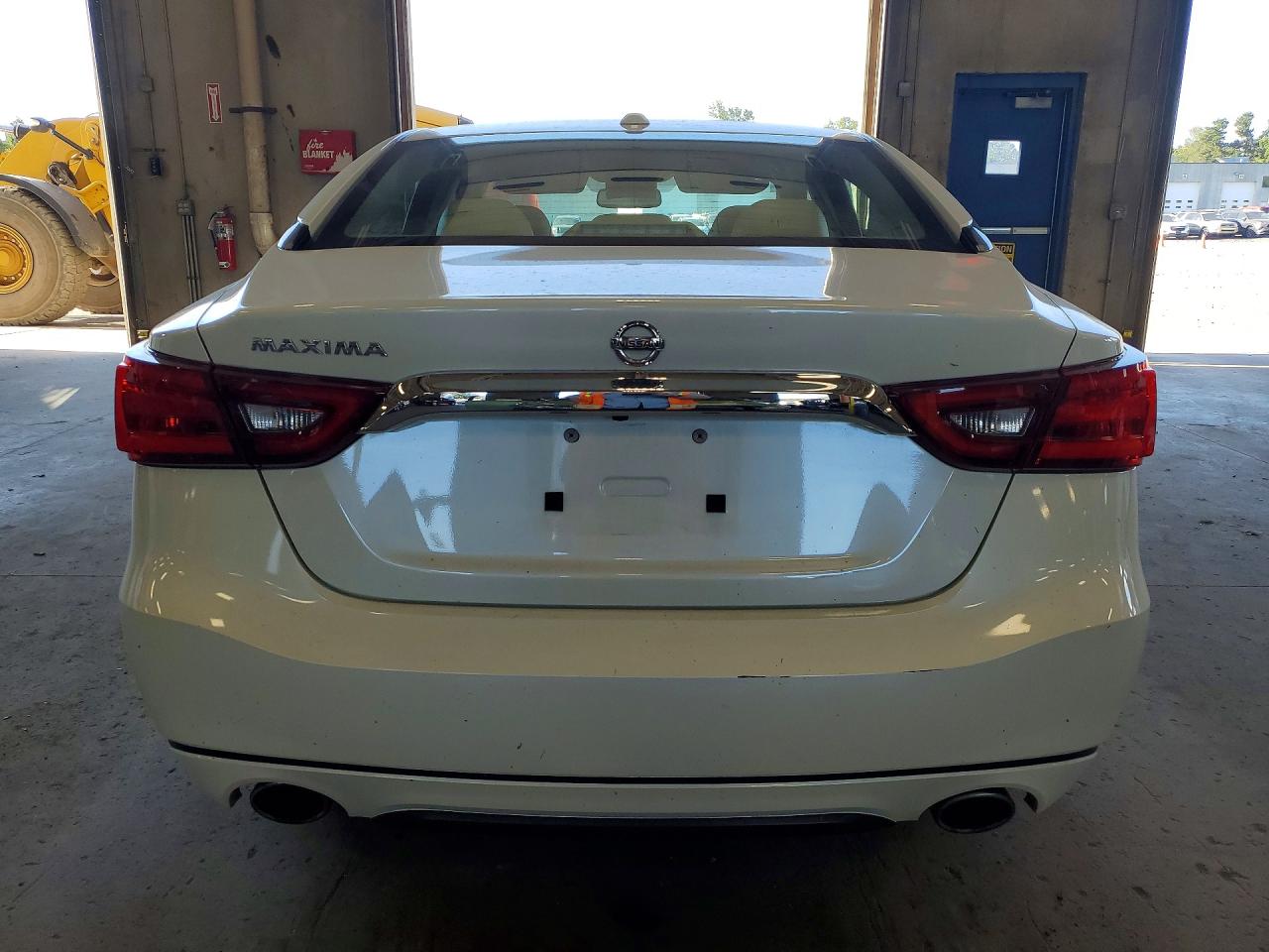 2016 Nissan Maxima 3.5 S Белый vin: 1N4AA6AP0GC430187