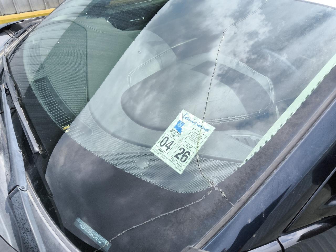 2017 Nissan Maxima 3.5 Sv Черный vin: 1N4AA6AP0HC364189 Damage: Windshield, Broken, Replacement Required