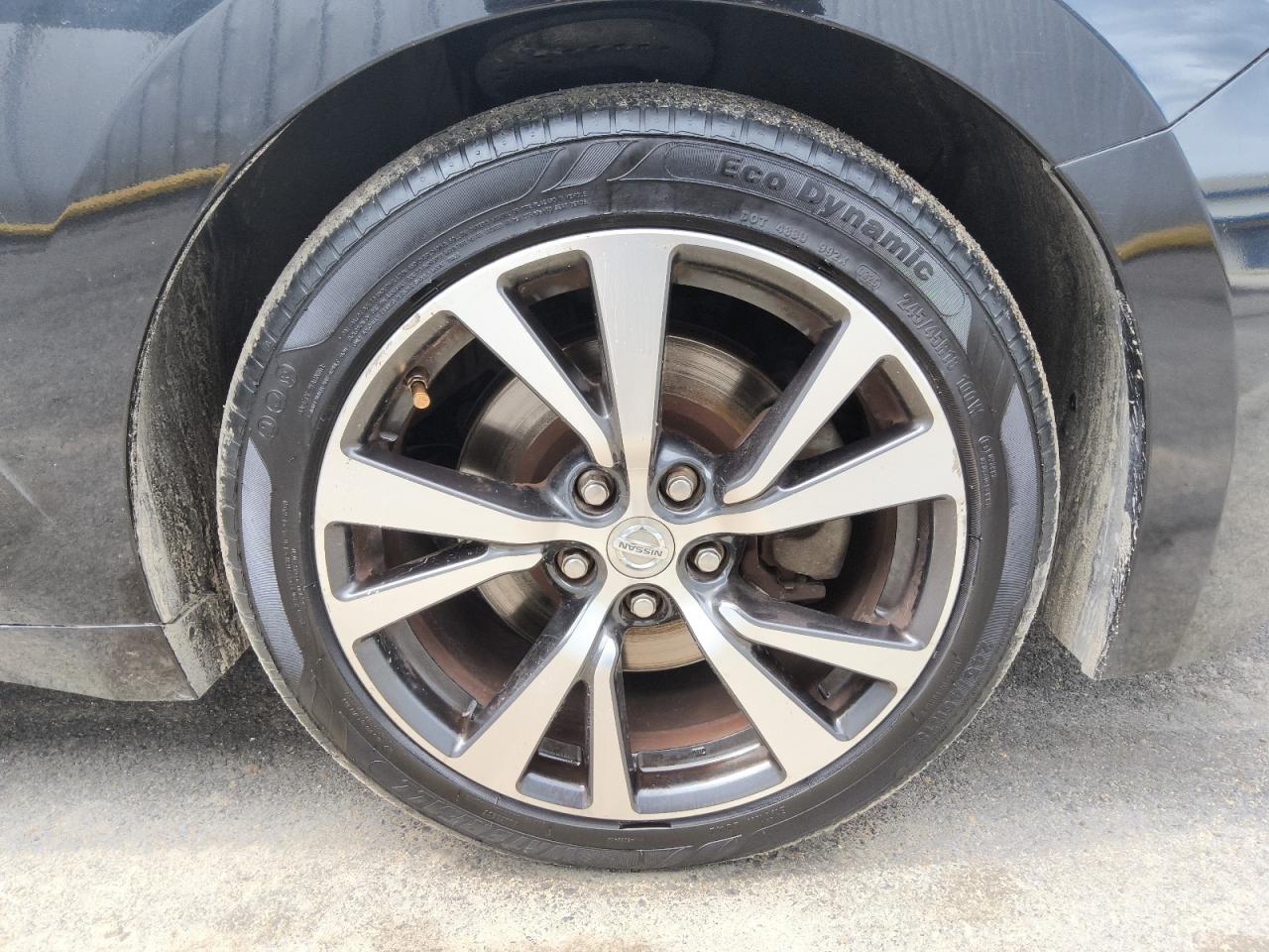 2017 Nissan Maxima 3.5 Sv Черный vin: 1N4AA6AP0HC364189 Damage: Right Front Wheel, Curb Rash, 6 To 7 Inches