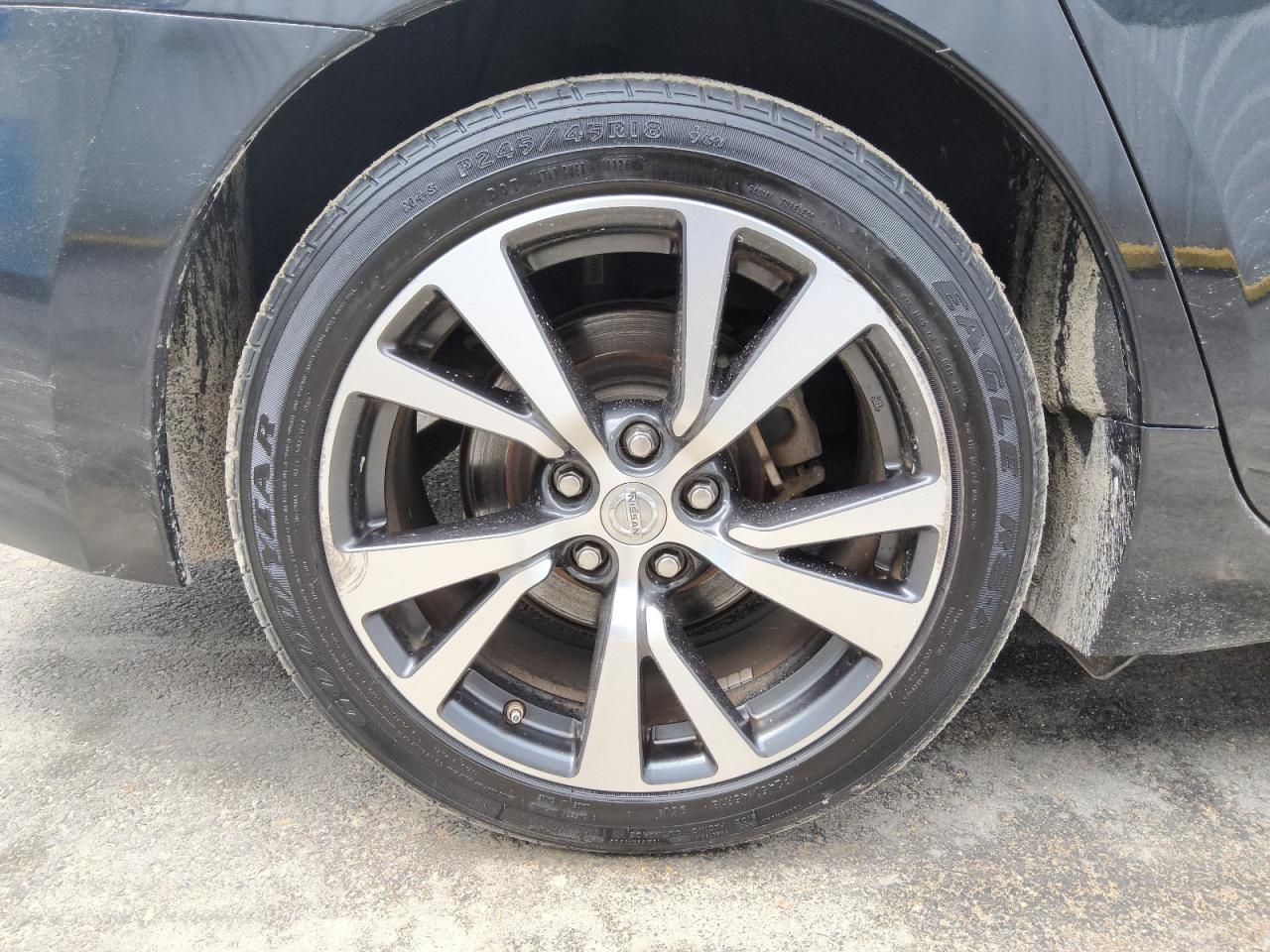 2017 Nissan Maxima 3.5 Sv Черный vin: 1N4AA6AP0HC364189 Damage: Right Rear Wheel, Curb Rash, > 12 Inches