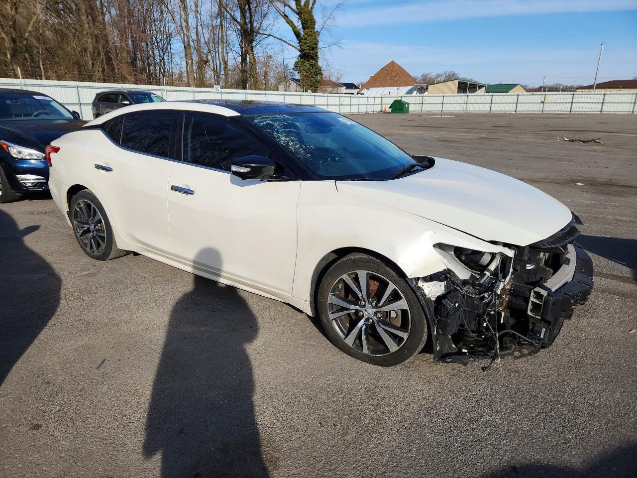 2016 Nissan Maxima Platinum White vin: 1N4AA6AP2GC413181