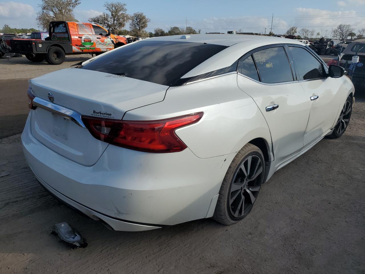 2017 Nissan Maxima 3.5s White vin: 1N4AA6AP2HC443315
