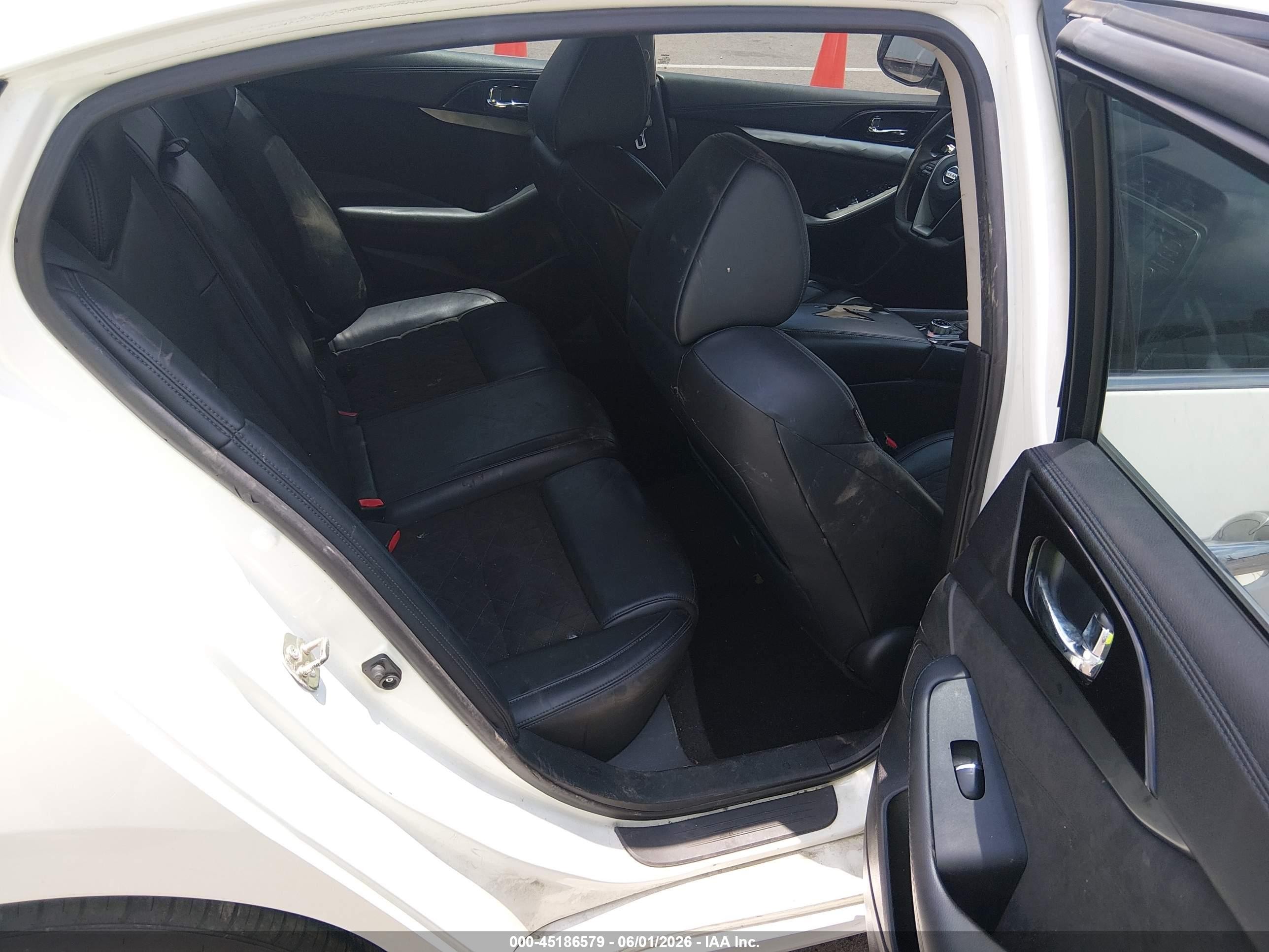 2016 Nissan Maxima 3.5 Sr White vin: 1N4AA6AP3GC377436