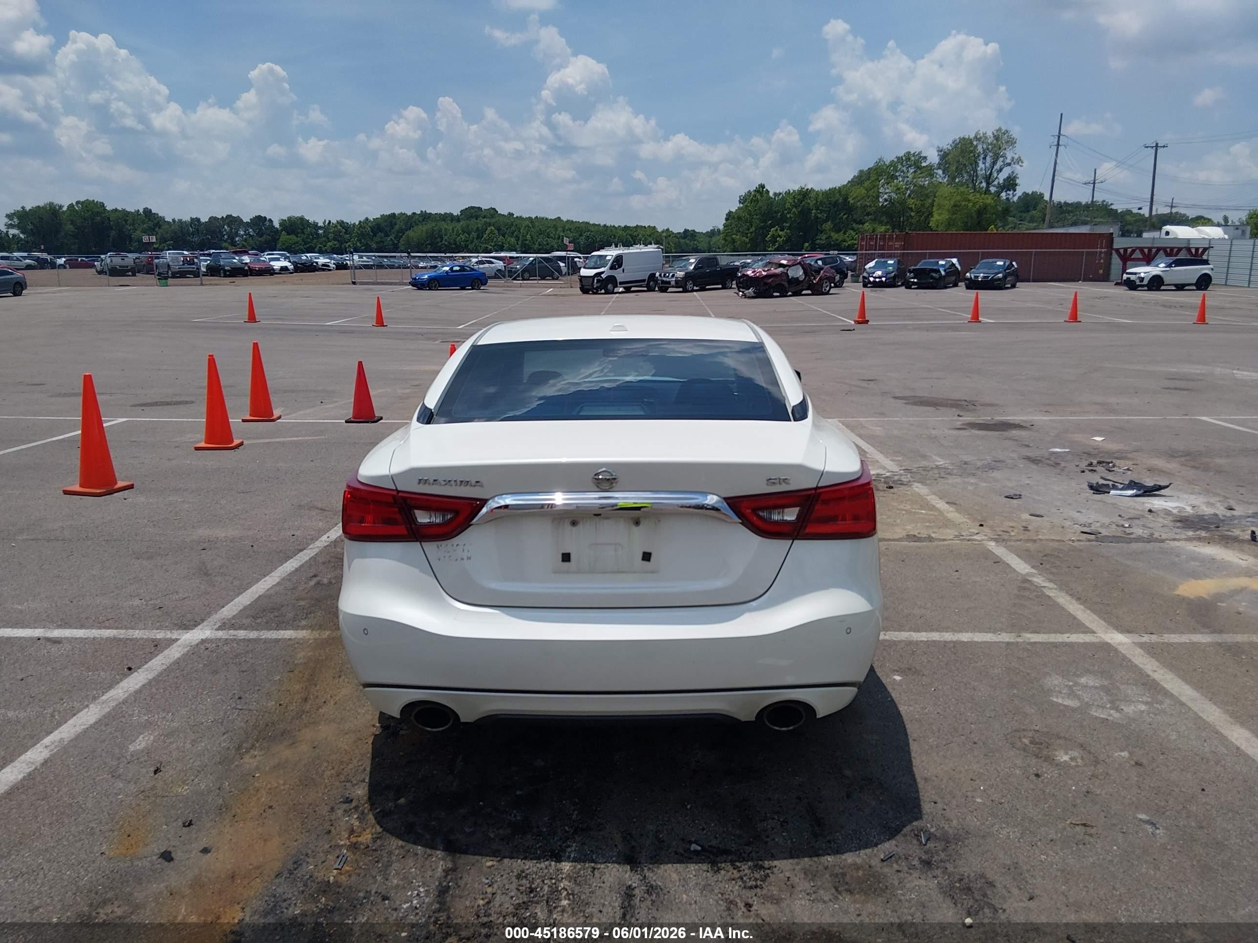 2016 Nissan Maxima 3.5 Sr White vin: 1N4AA6AP3GC377436