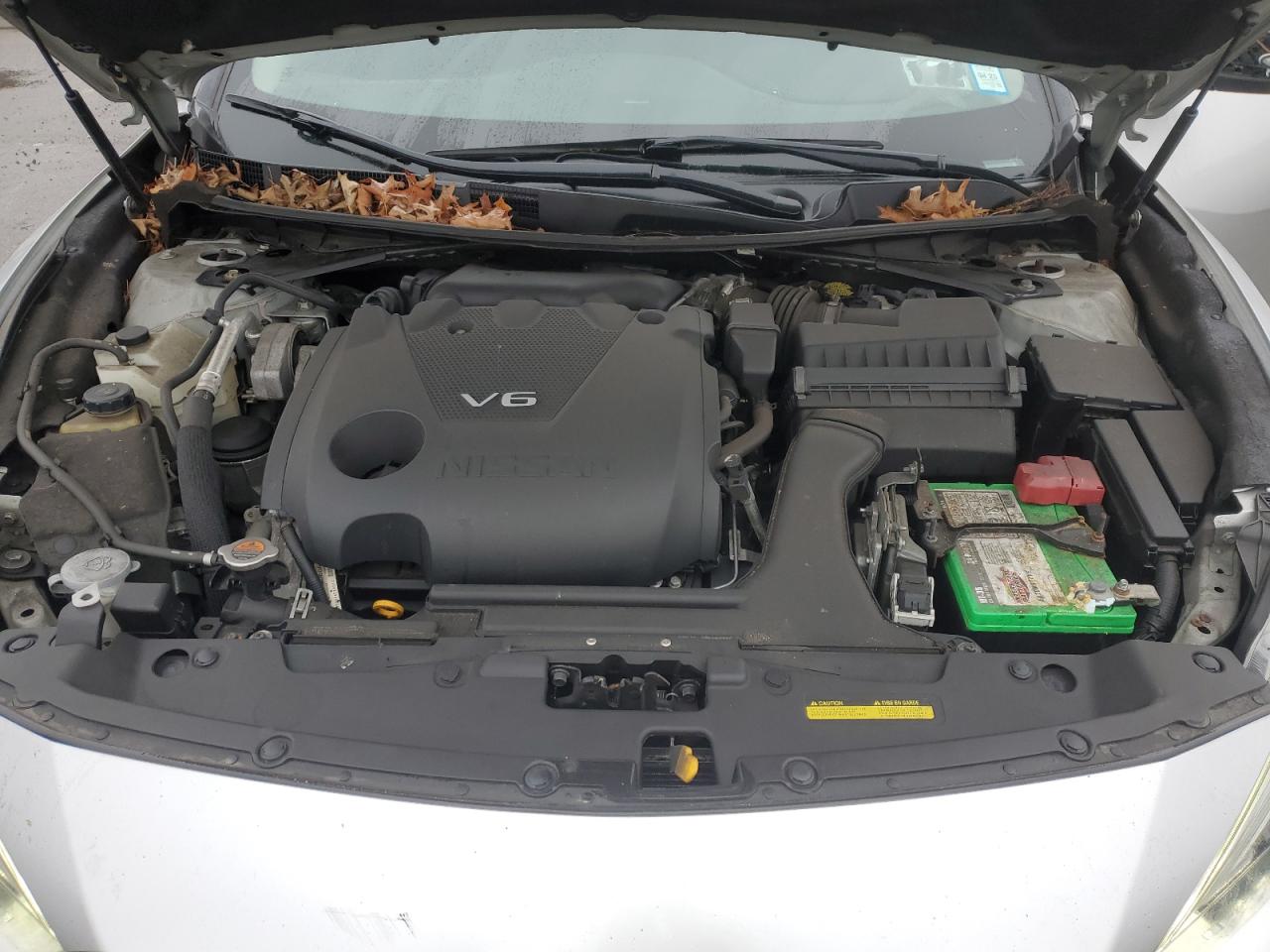 2018 Nissan Maxima 3.5s Silver vin: 1N4AA6AP3JC365763