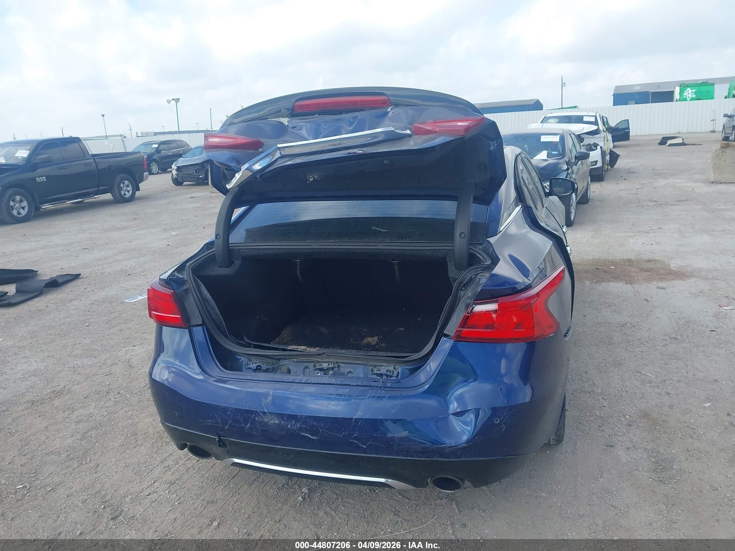 2017 Nissan Maxima 3.5 Sr Blue vin: 1N4AA6AP4HC392478