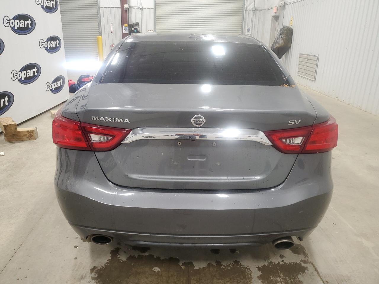 2018 Nissan Maxima 3.5 Sv Gray vin: 1N4AA6AP4JC363097 Damage: Rear Bumper, Heavy Scratch, 1 To 2 Inches