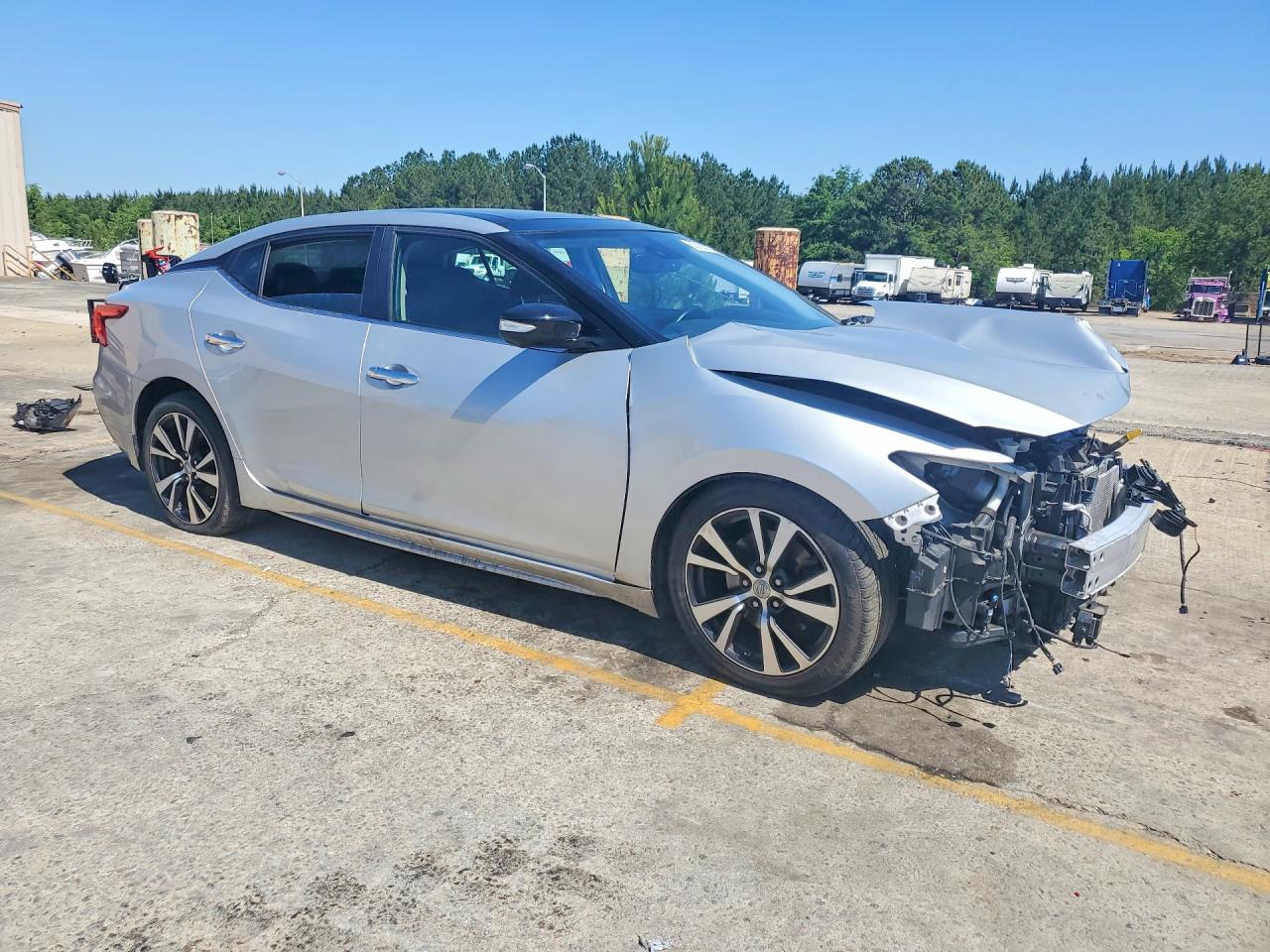 2017 Nissan Maxima Platinum Silver vin: 1N4AA6AP5HC400197