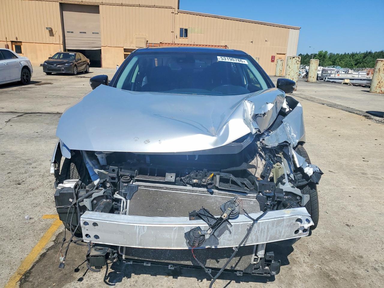 2017 Nissan Maxima Platinum Silver vin: 1N4AA6AP5HC400197