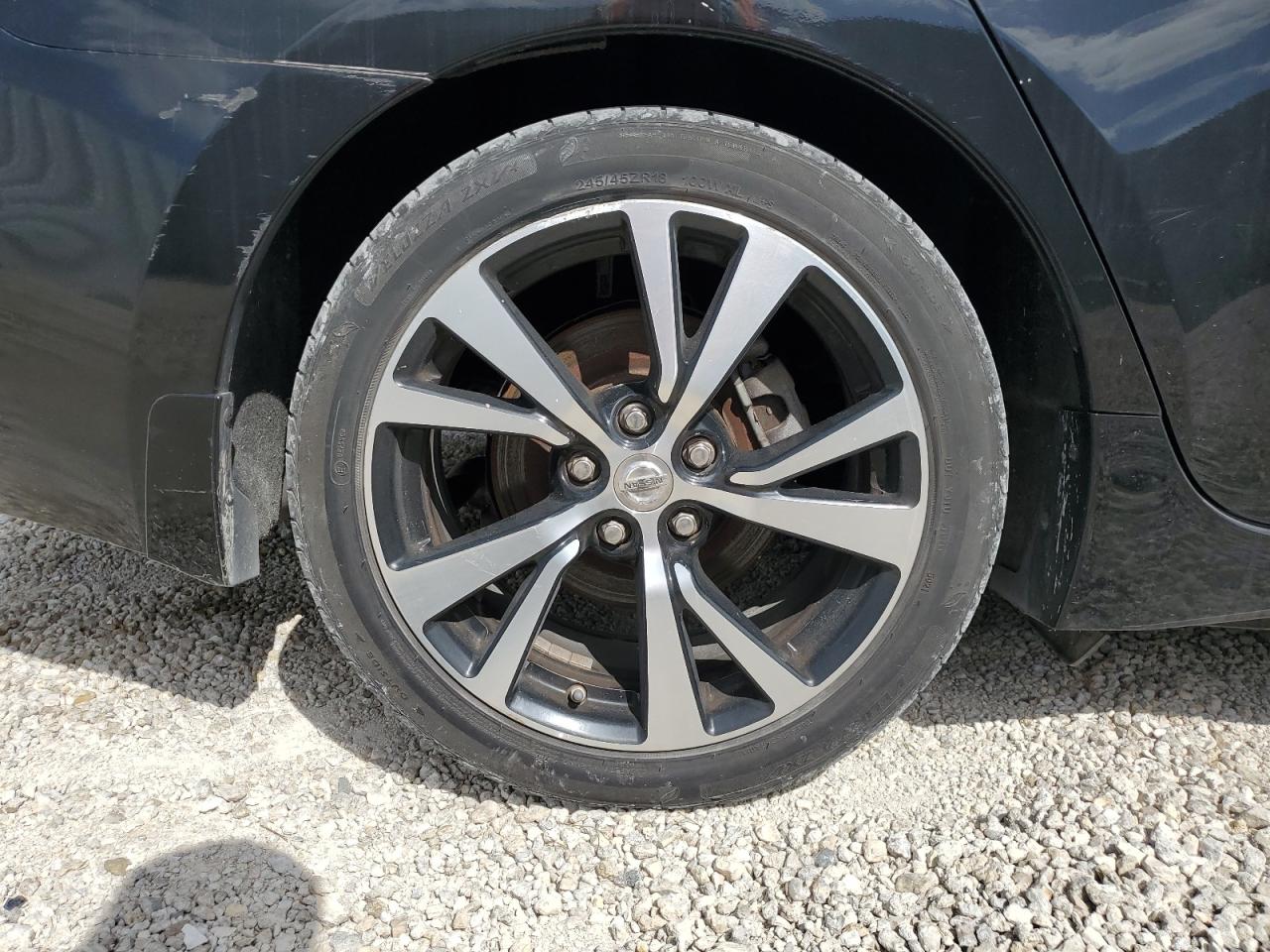 2018 Nissan Maxima 3.5 Sv Black vin: 1N4AA6AP6JC370424 Damage: Right Rear Tire, Worn, Replacement Required