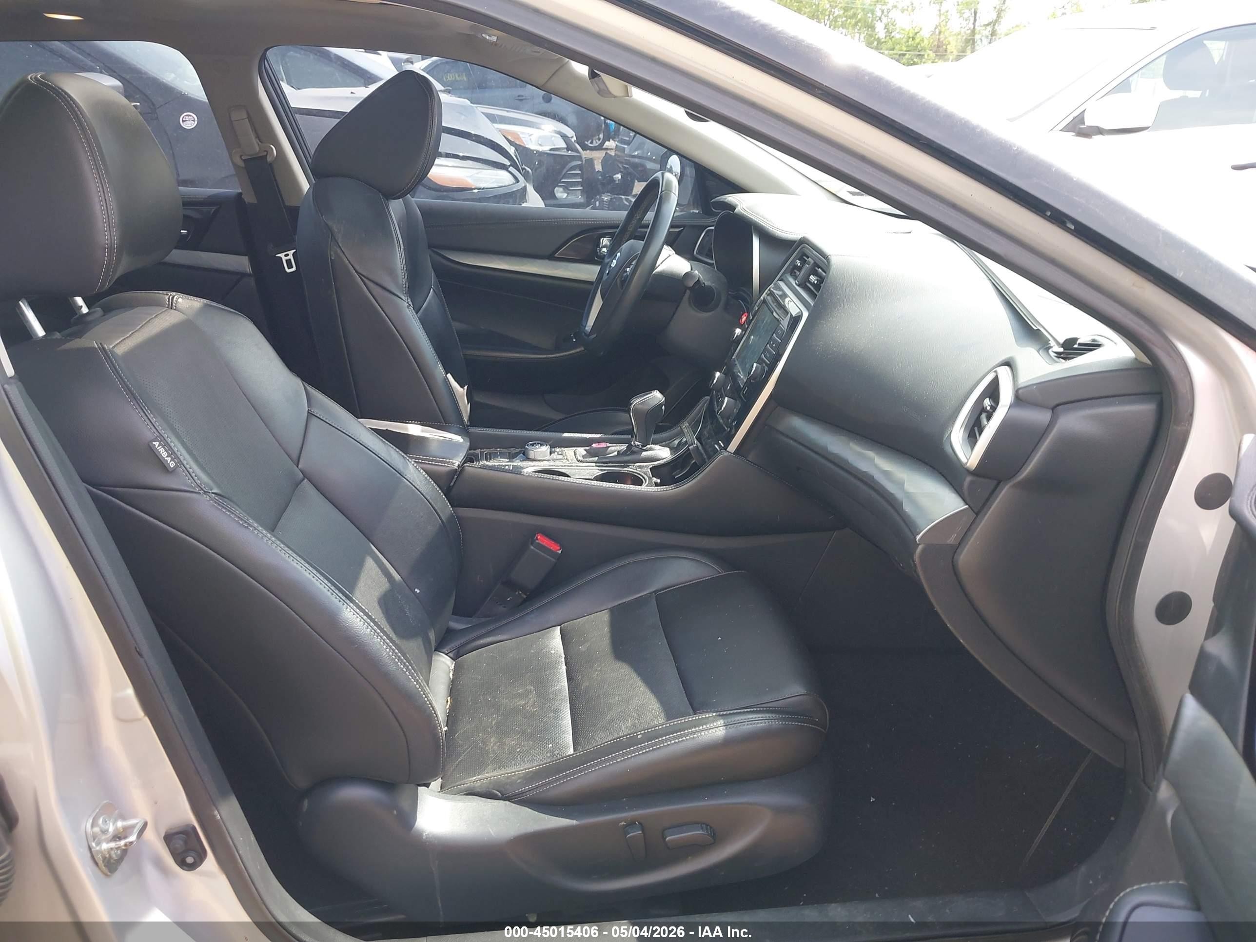 2018 Nissan Maxima 3.5 Sl Silver vin: 1N4AA6AP6JC403129