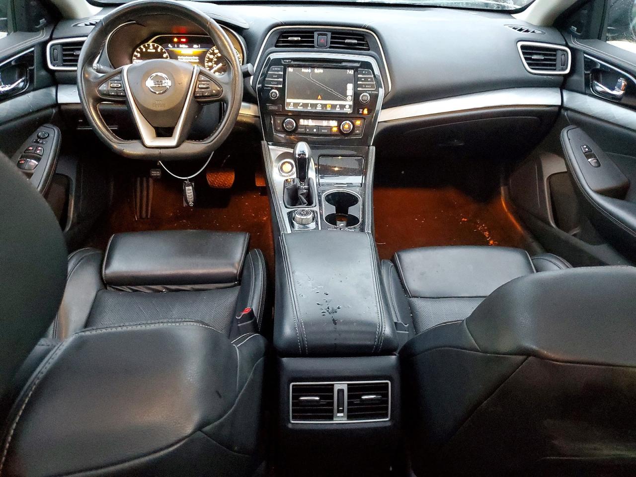 2017 Nissan Maxima Black vin: 1N4AA6AP7HC370734