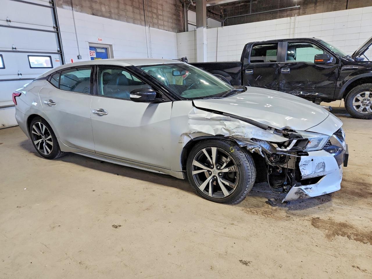 2017 Nissan Maxima 3.5 Sv Silver vin: 1N4AA6AP8HC368037