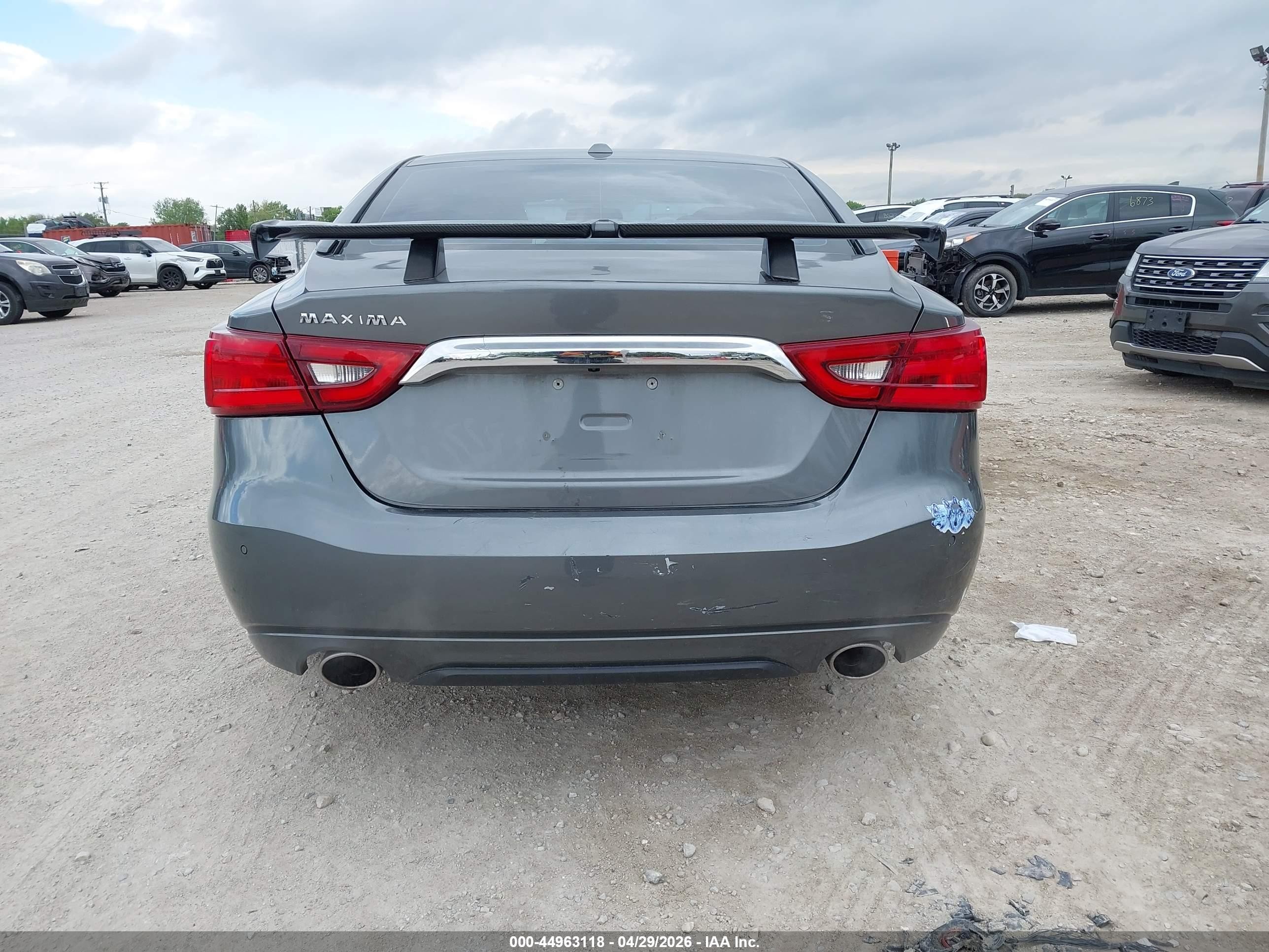 2017 Nissan Maxima 3.5 Sr Серебряный vin: 1N4AA6AP8HC435042